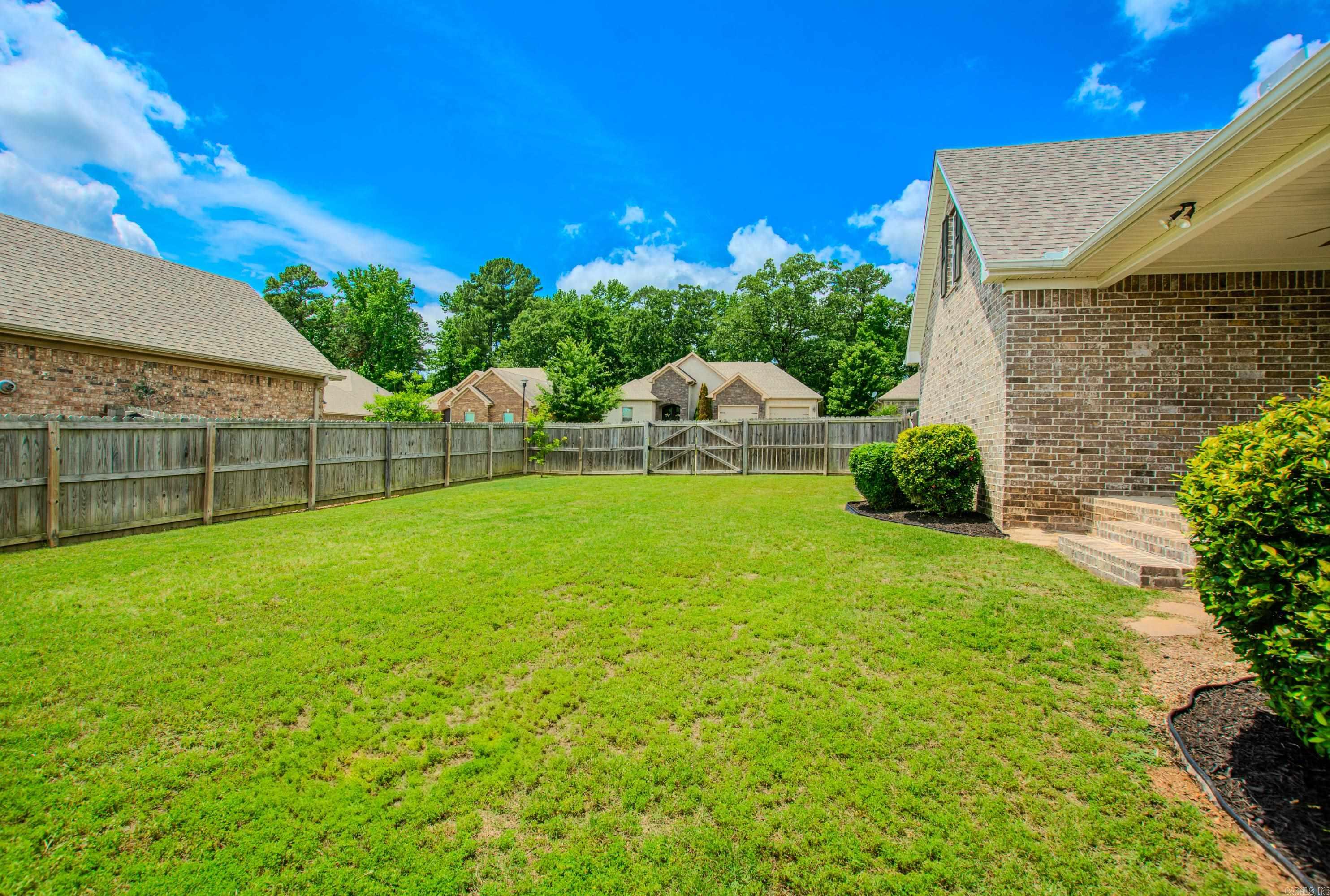 5045  Maple Leaf Drive  Benton, AR