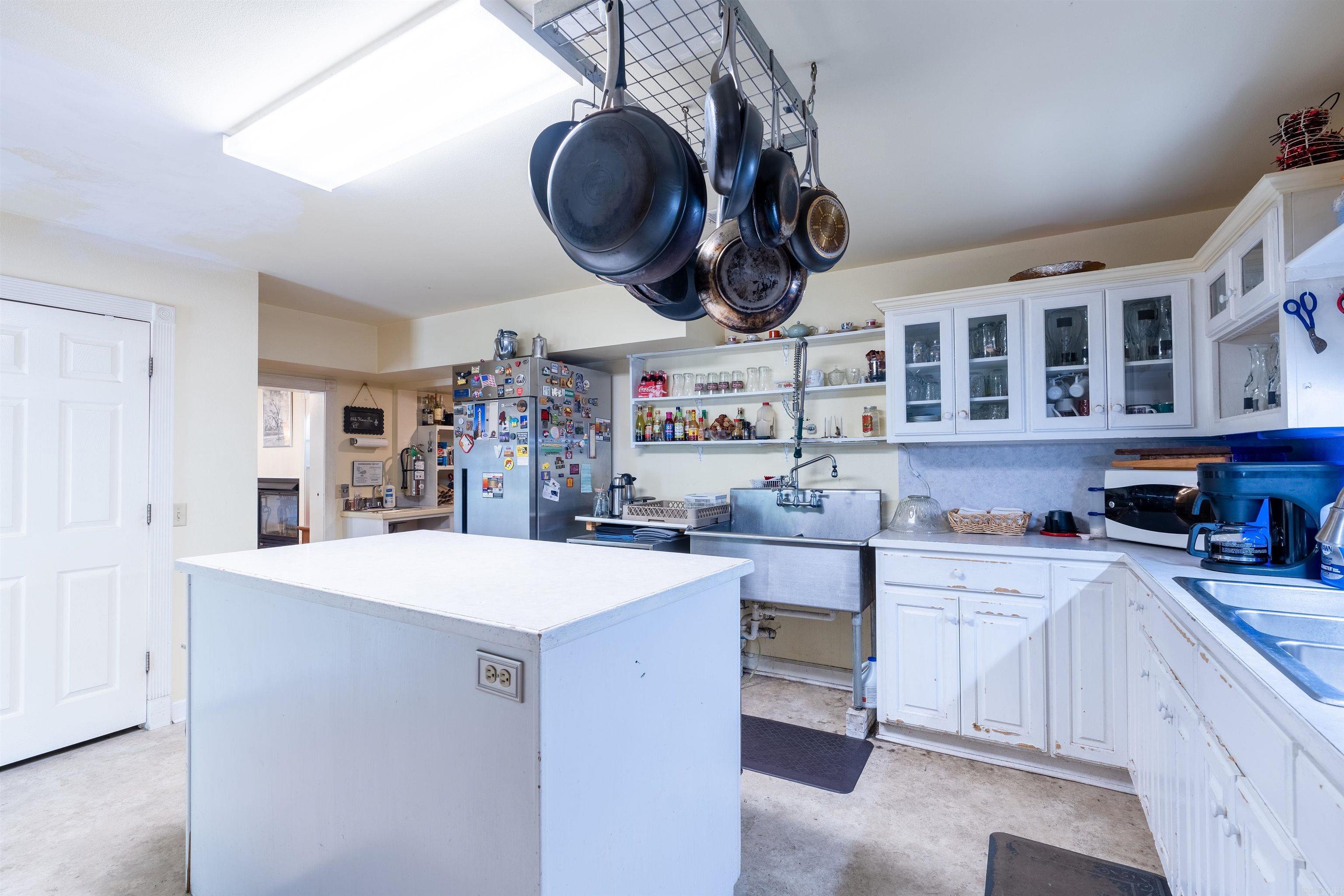 3144  Riverbend  Heber Springs, AR