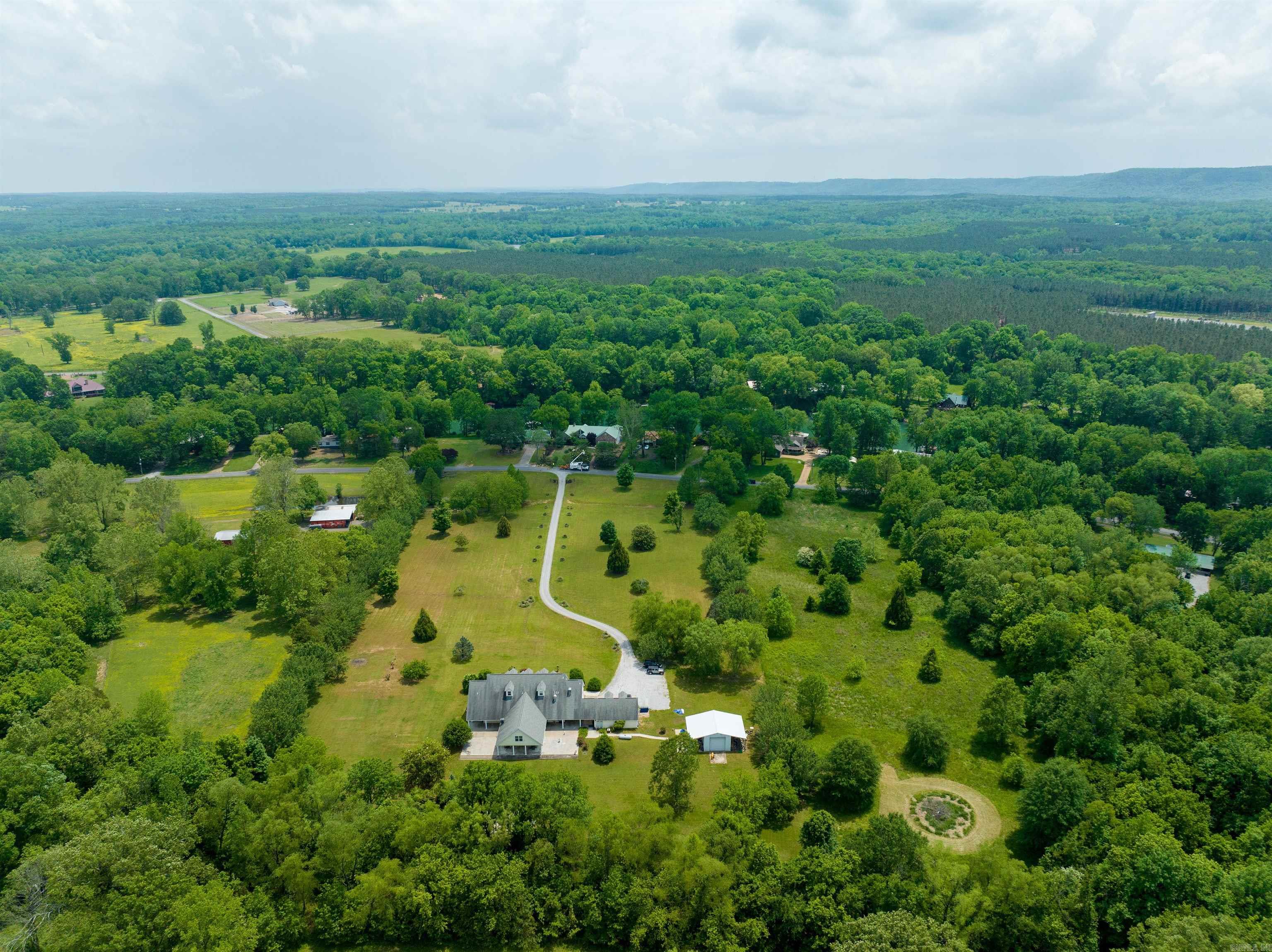 3144  Riverbend  Heber Springs, AR