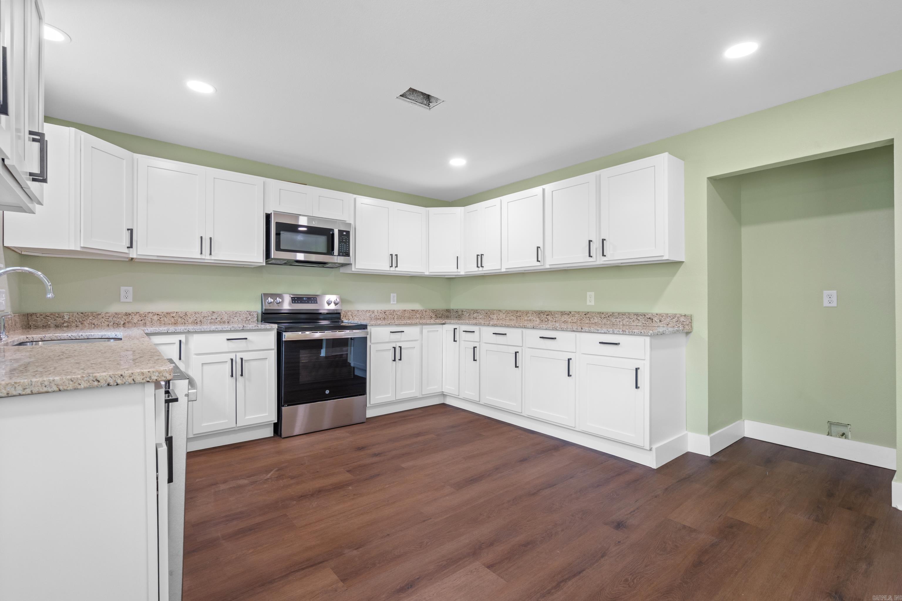 1437  Lincoln  Arkadelphia, AR