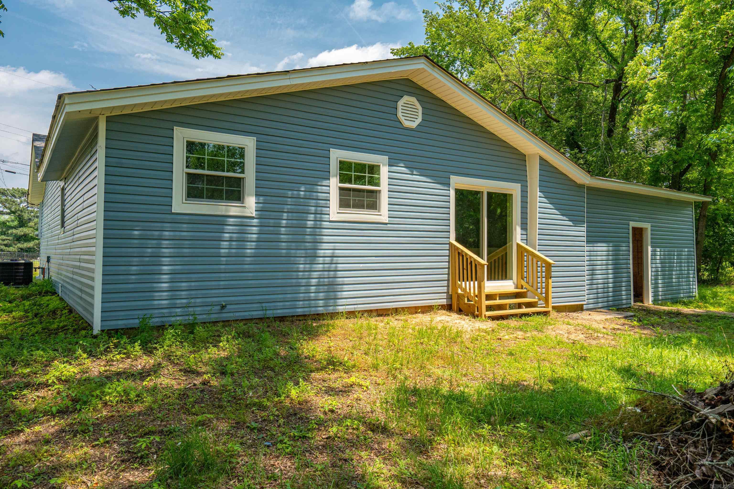 1437  Lincoln  Arkadelphia, AR