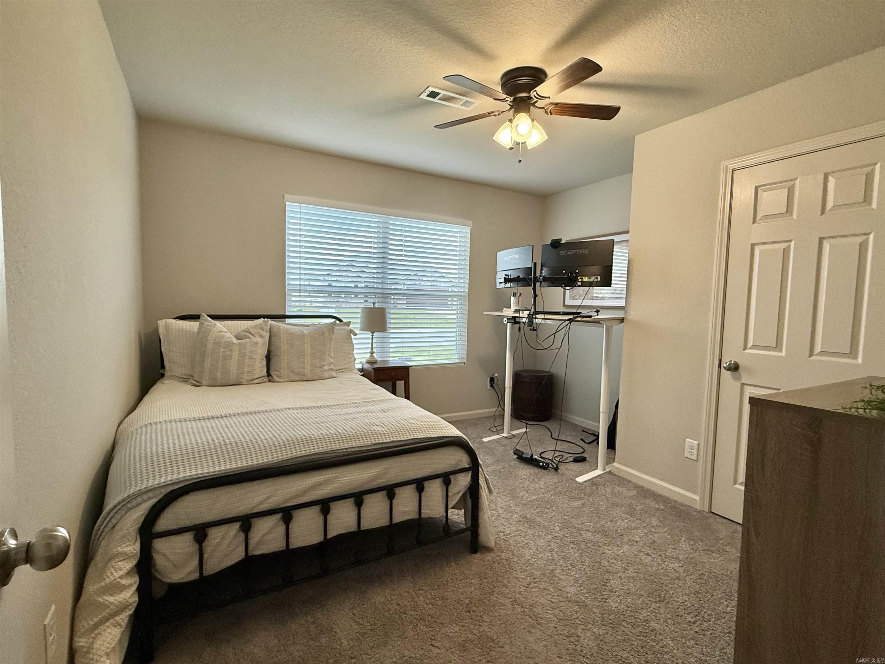 3041  Emerald Park  Bauxite, AR