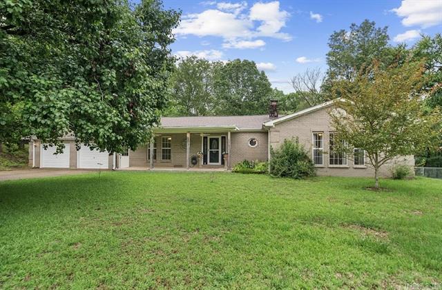 208  Independence  Hot Springs, AR