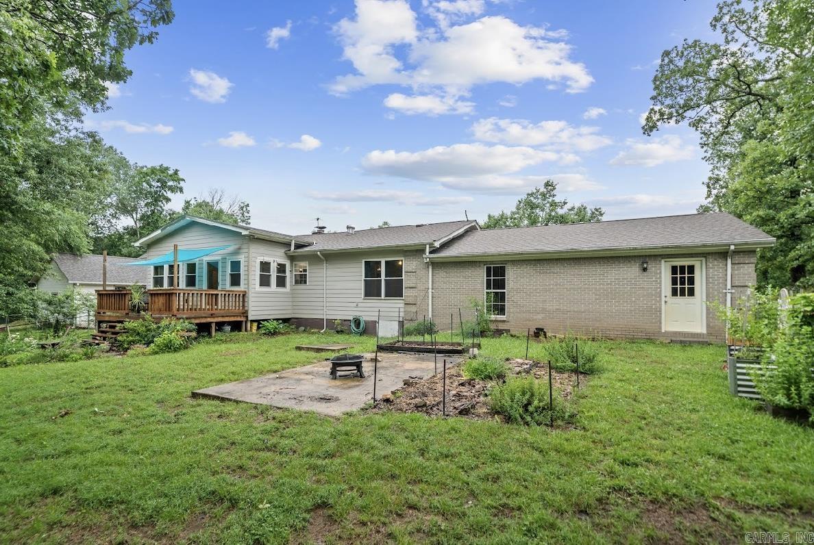 208  Independence  Hot Springs, AR
