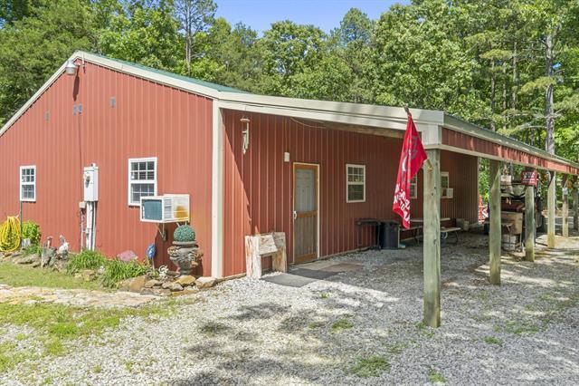 475  Crossroads E.  Quitman, AR