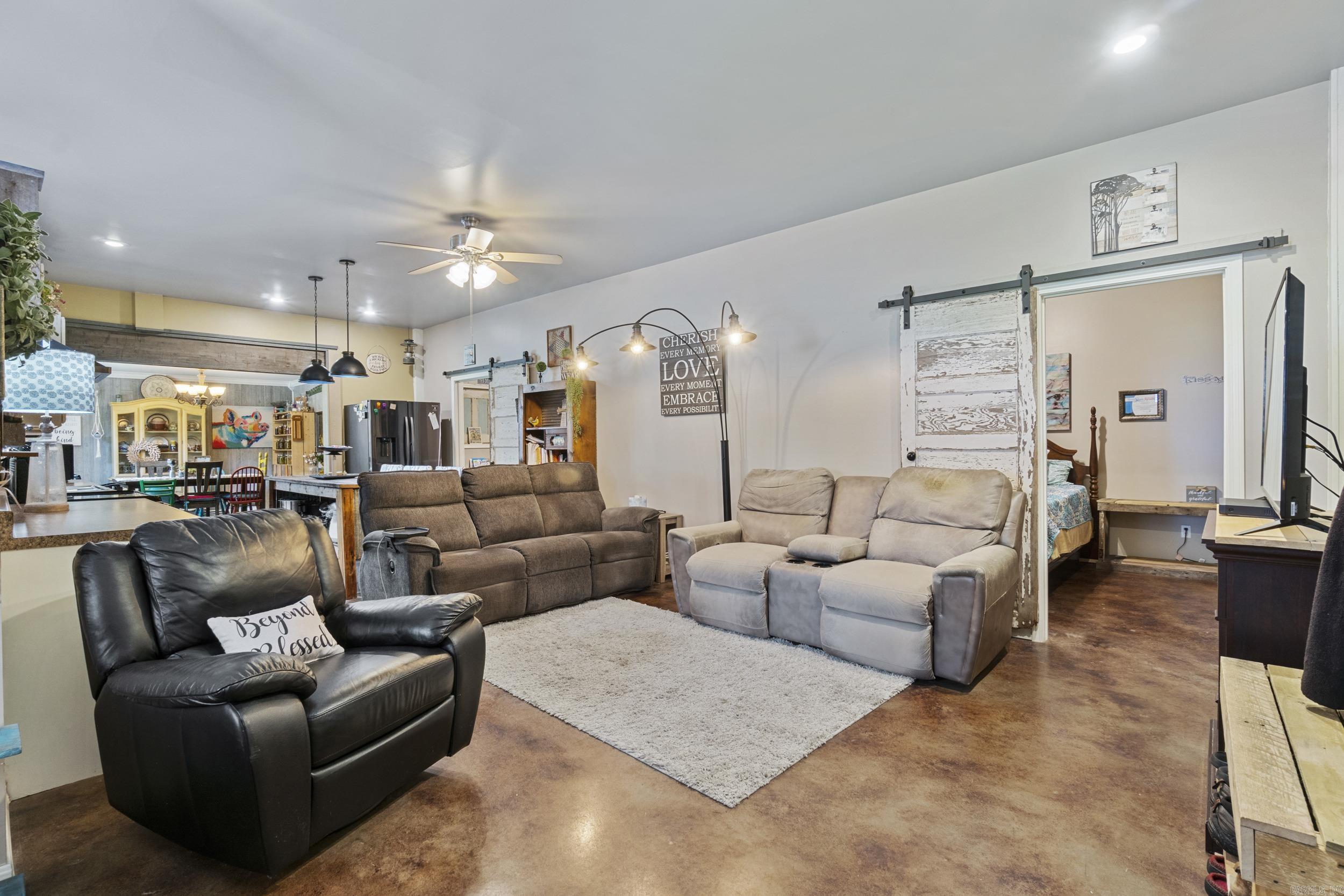 475  Crossroads E.  Quitman, AR