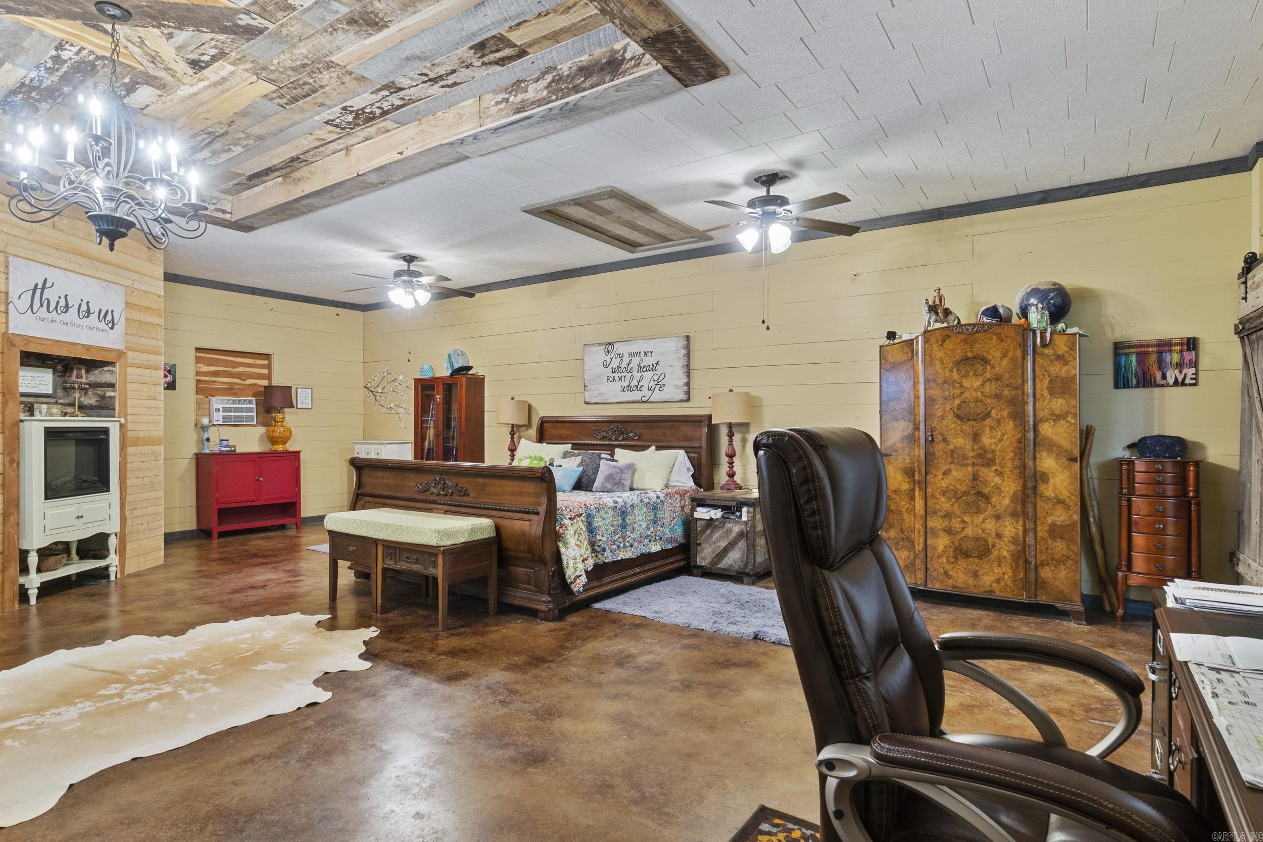 475  Crossroads E.  Quitman, AR