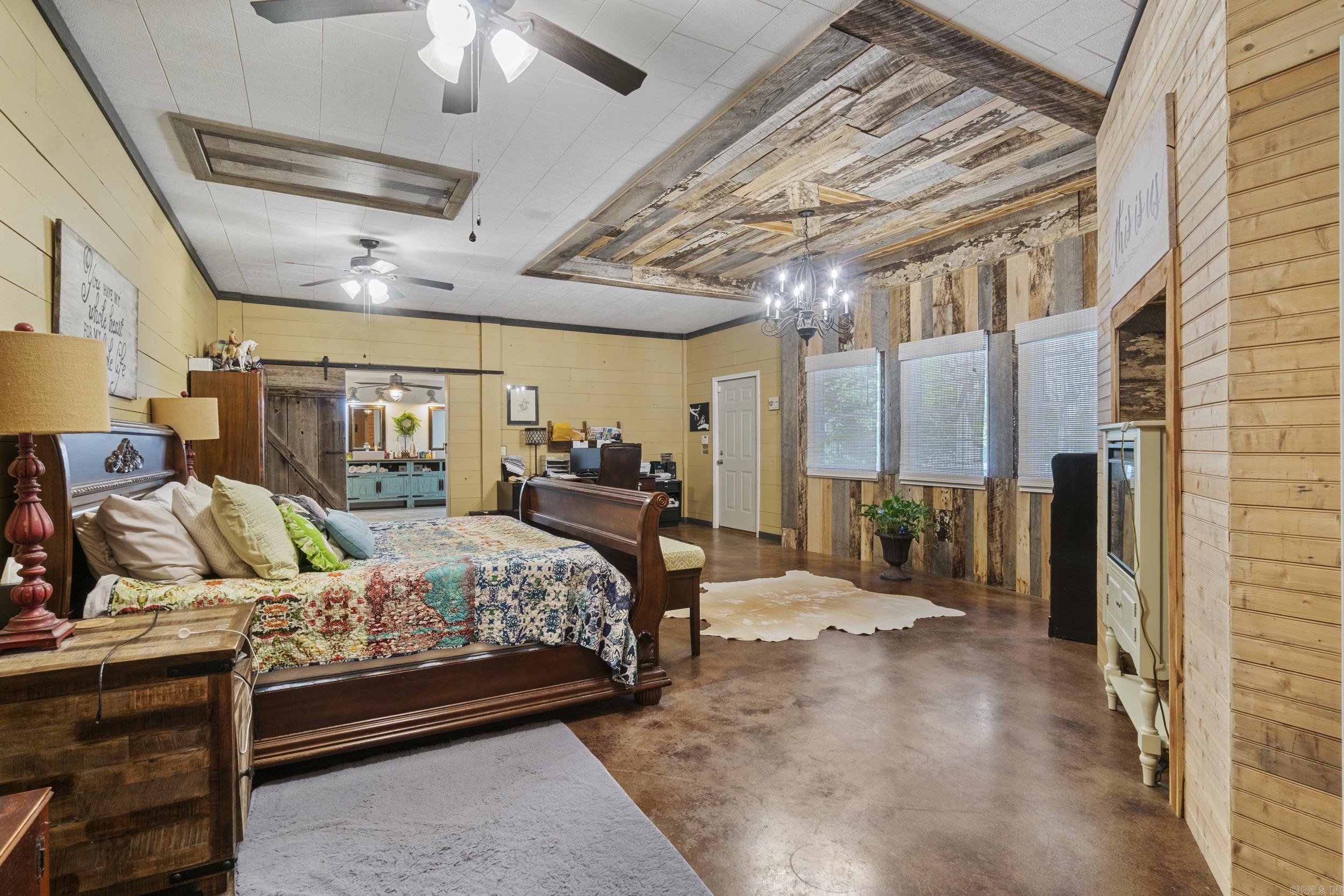475  Crossroads E.  Quitman, AR
