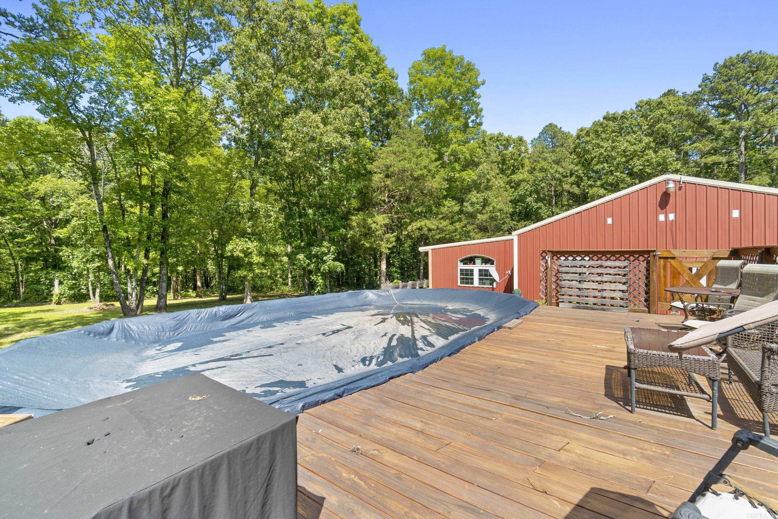 475  Crossroads E.  Quitman, AR