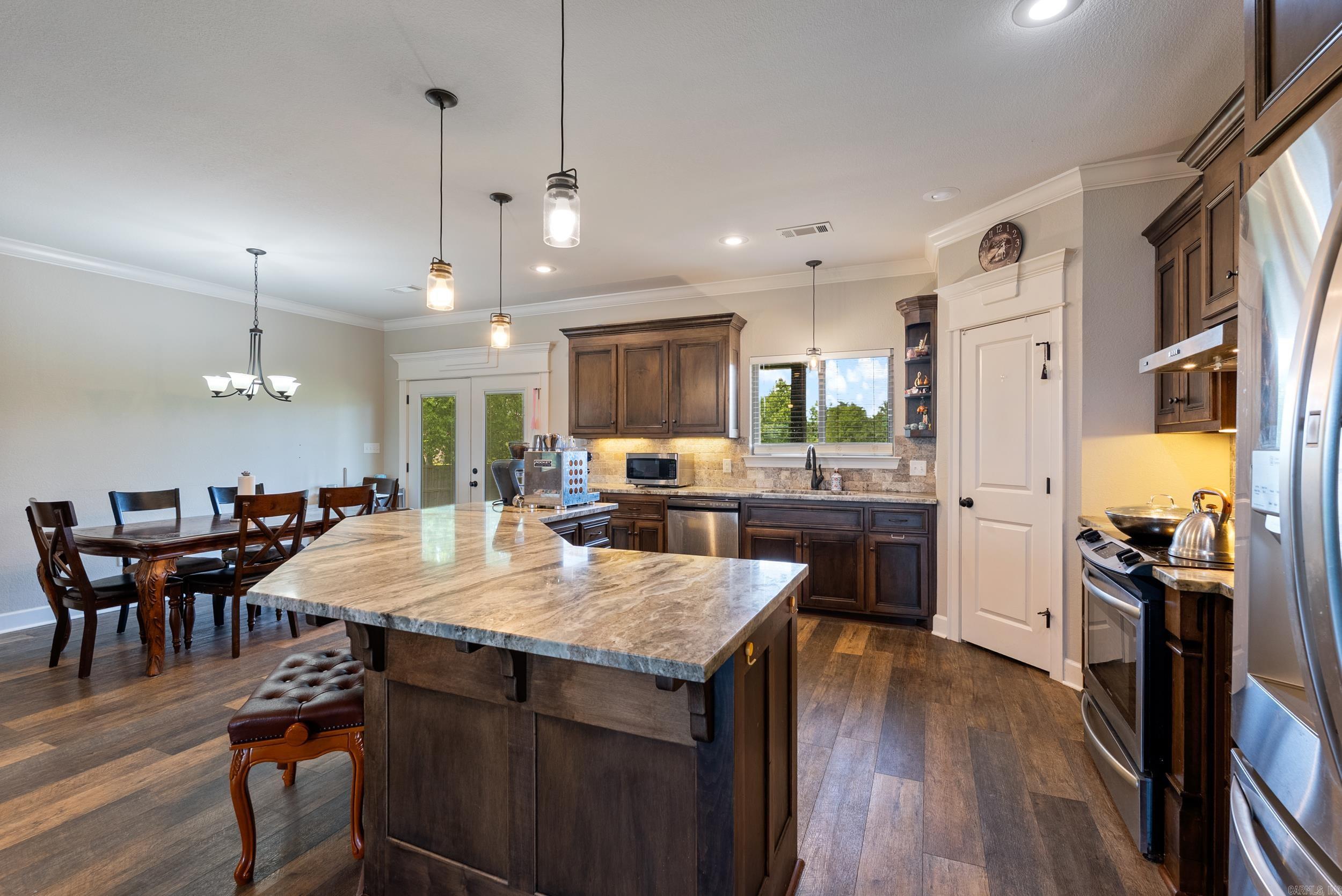 418 W Highway 225  Greenbrier, AR
