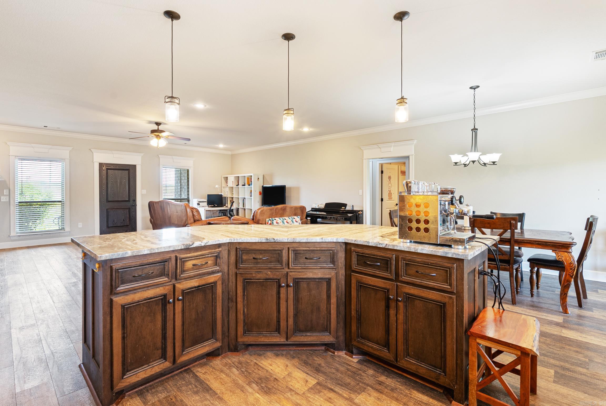 418 W Highway 225  Greenbrier, AR