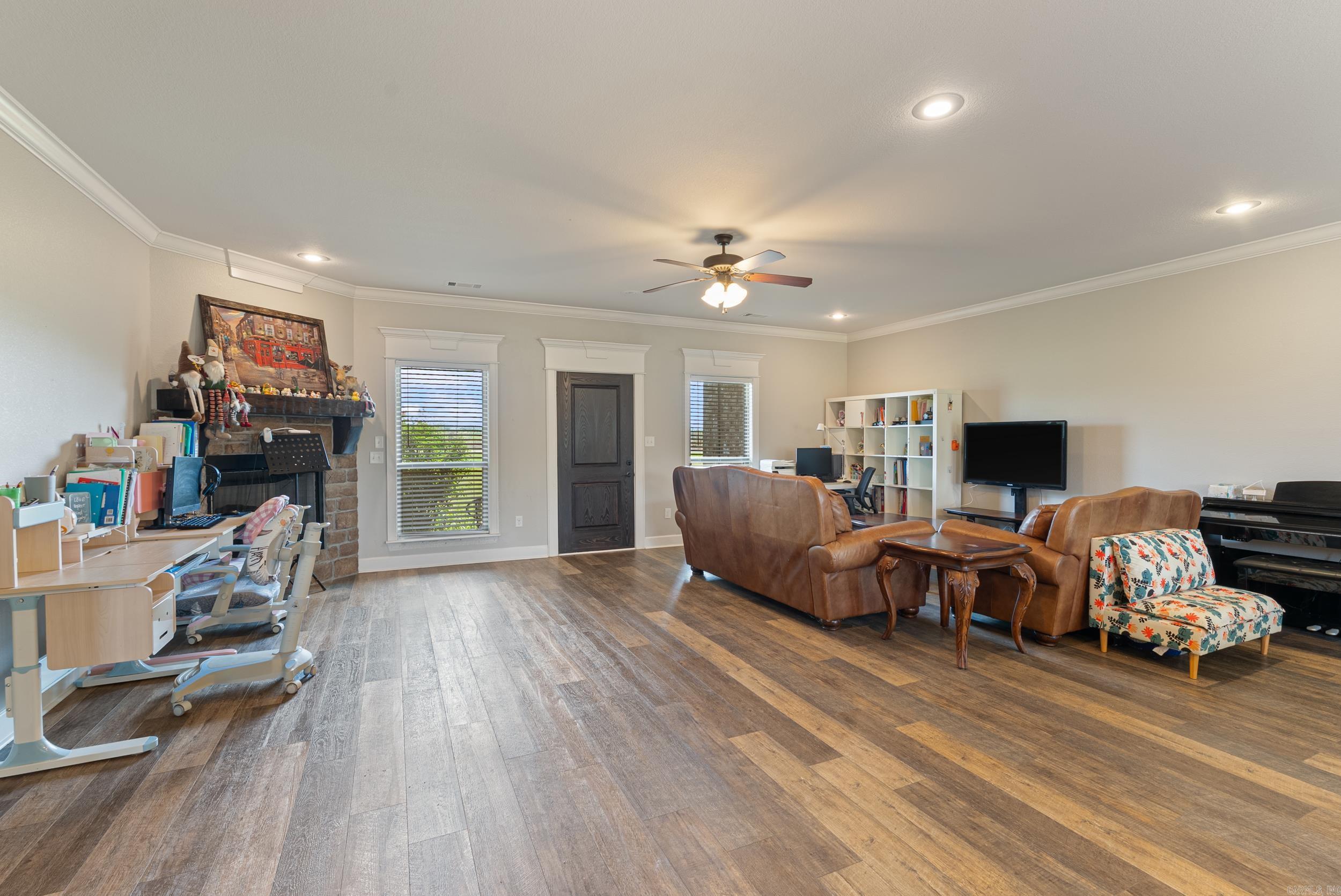 418 W Highway 225  Greenbrier, AR