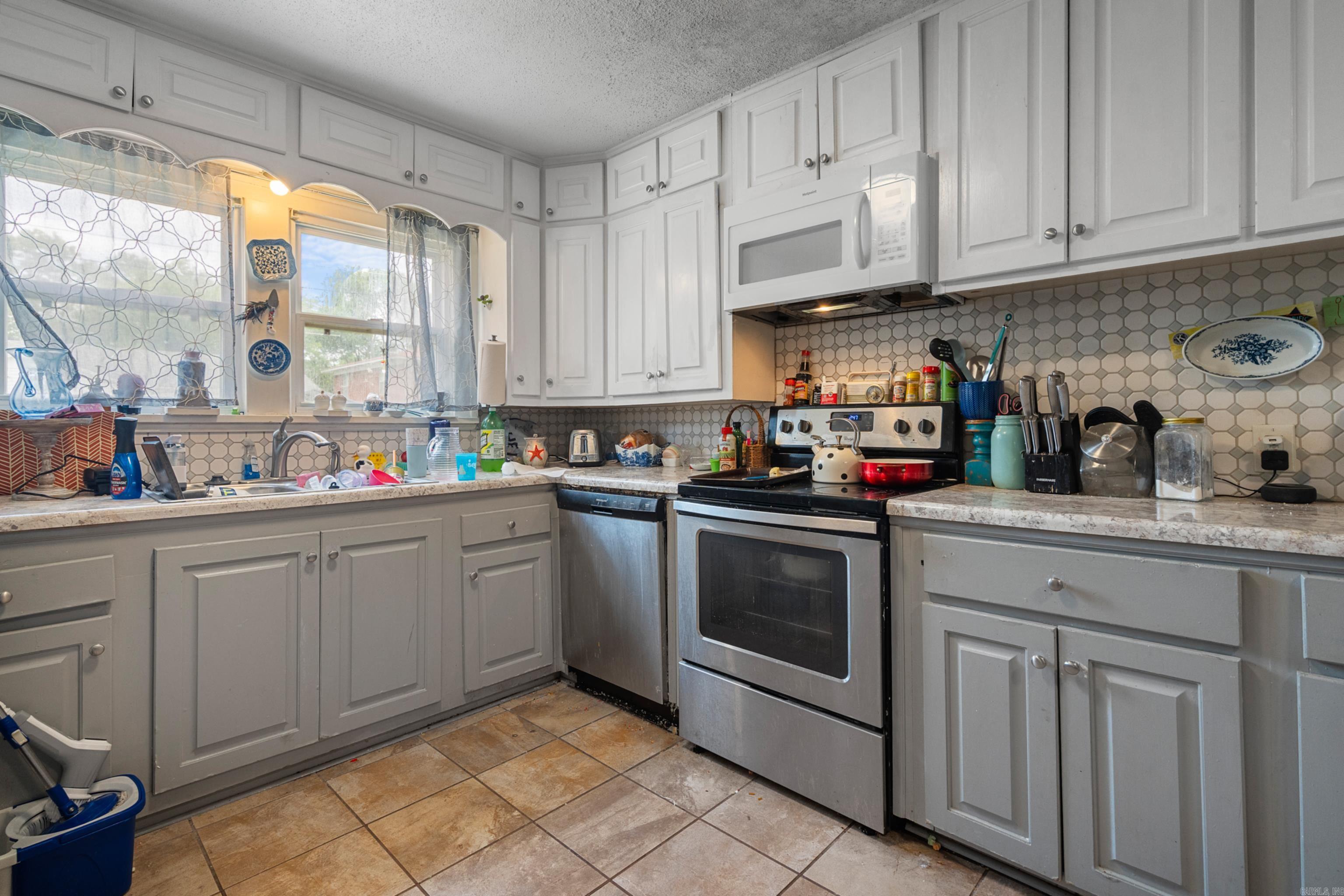 417  Woodlawn  Hot Springs, AR