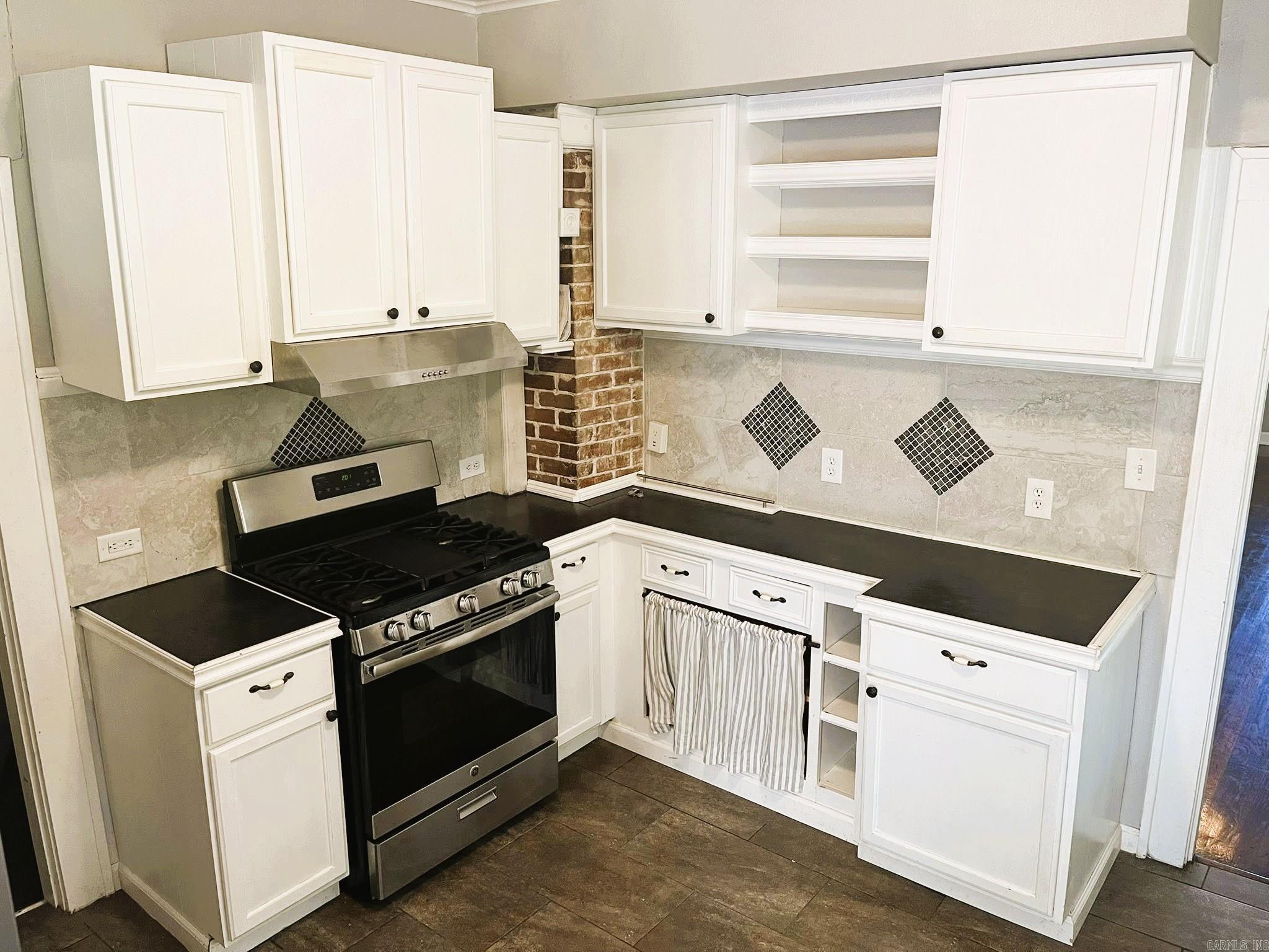 3224  Lamar  Little Rock, AR