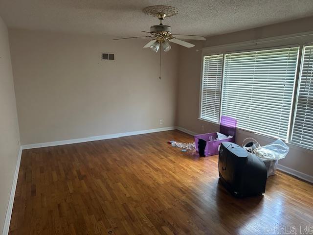 603 E Valley  Morrilton, AR