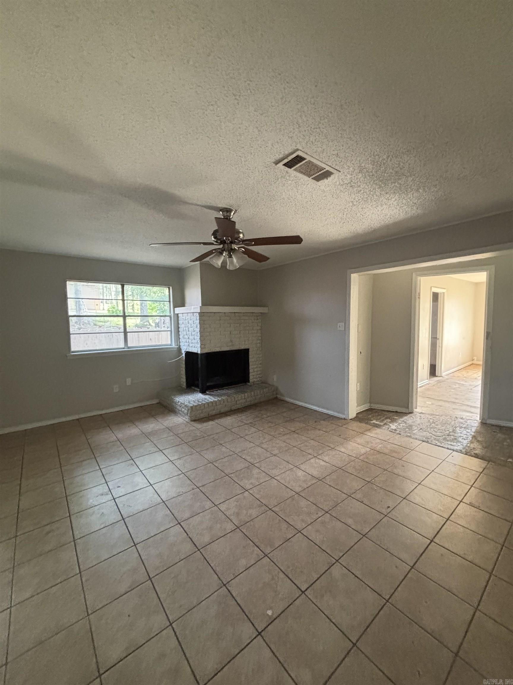 11  Karon Ct  Little Rock, AR