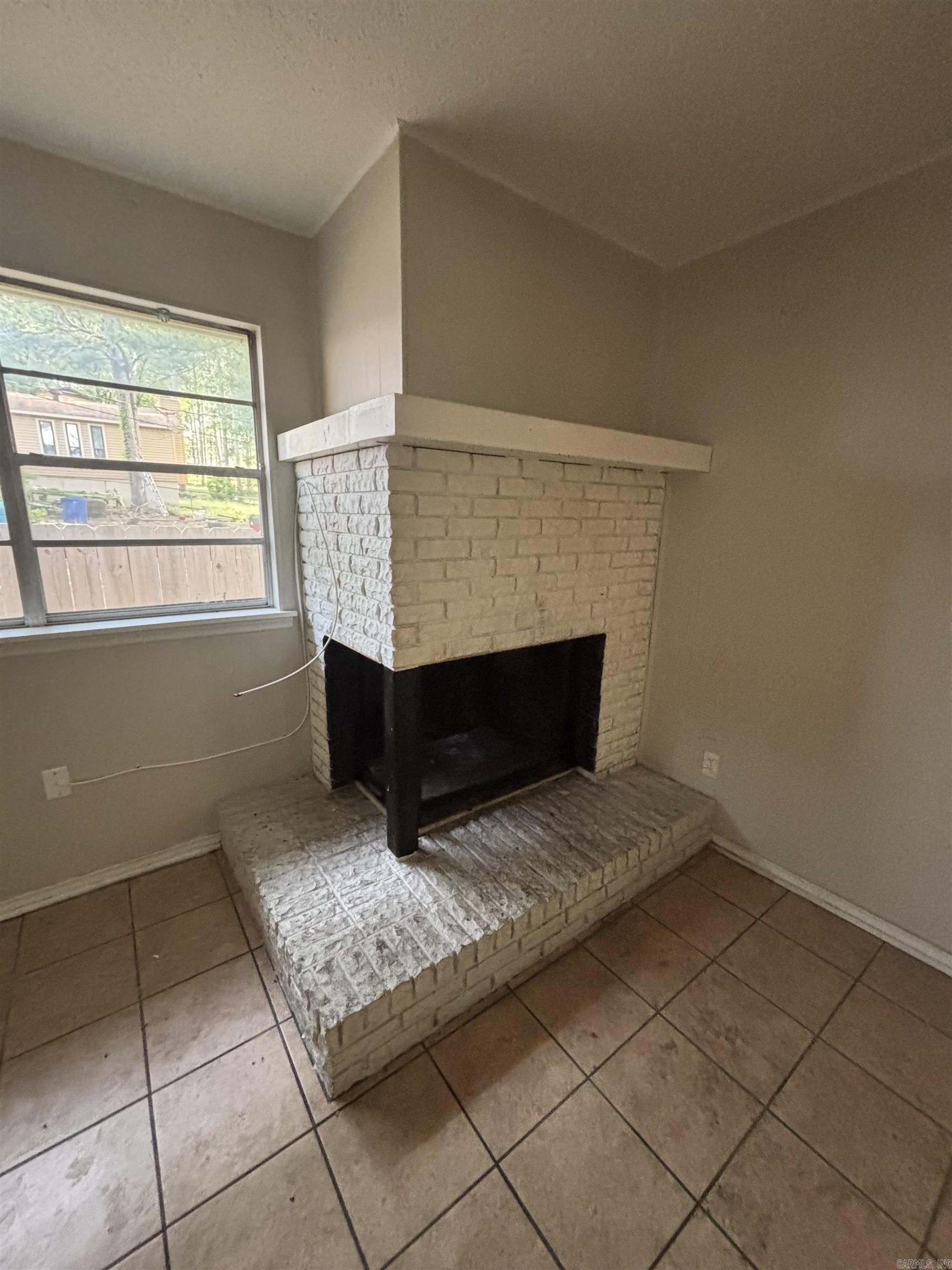 11  Karon Ct  Little Rock, AR