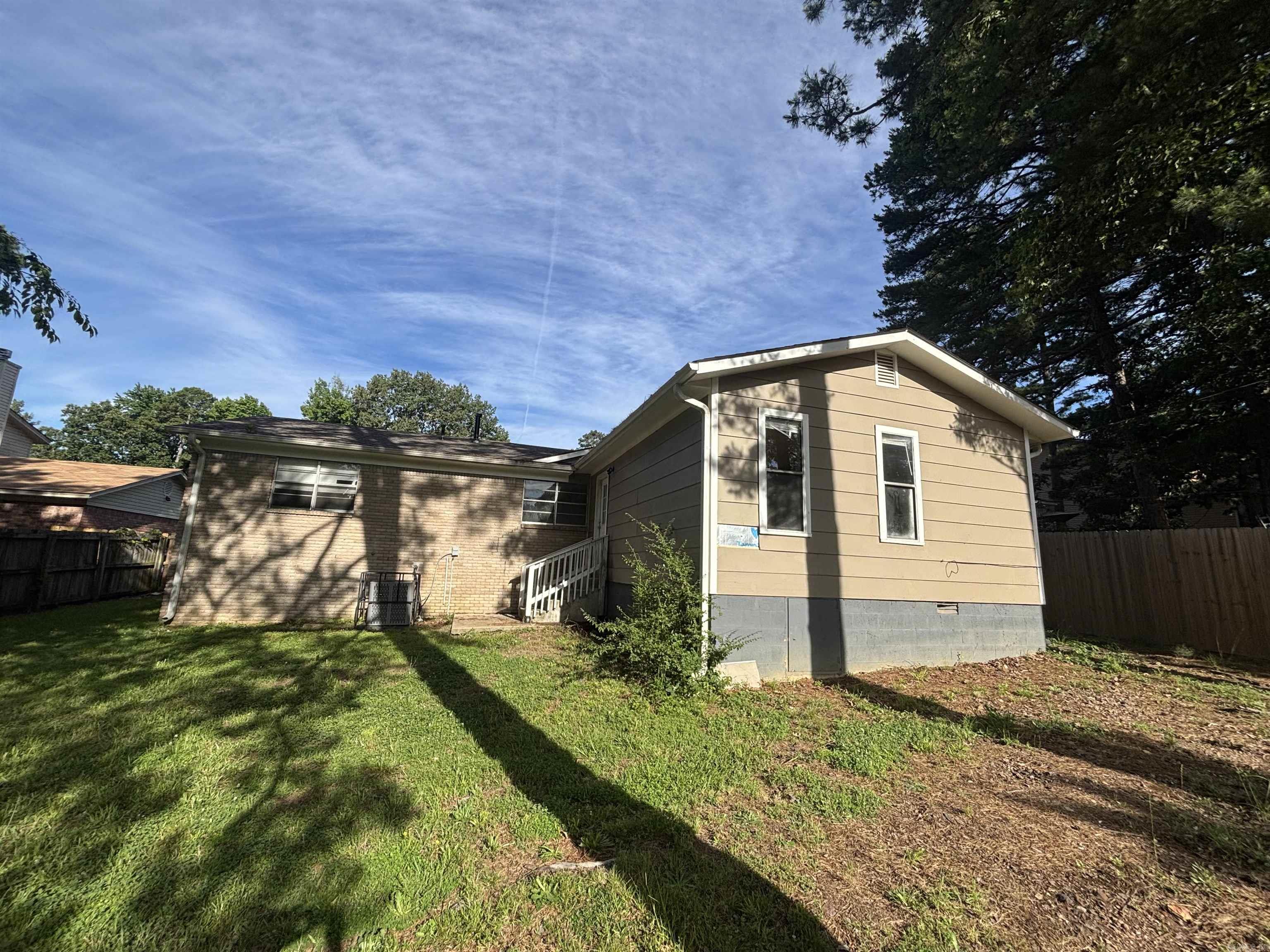 11  Karon Ct  Little Rock, AR