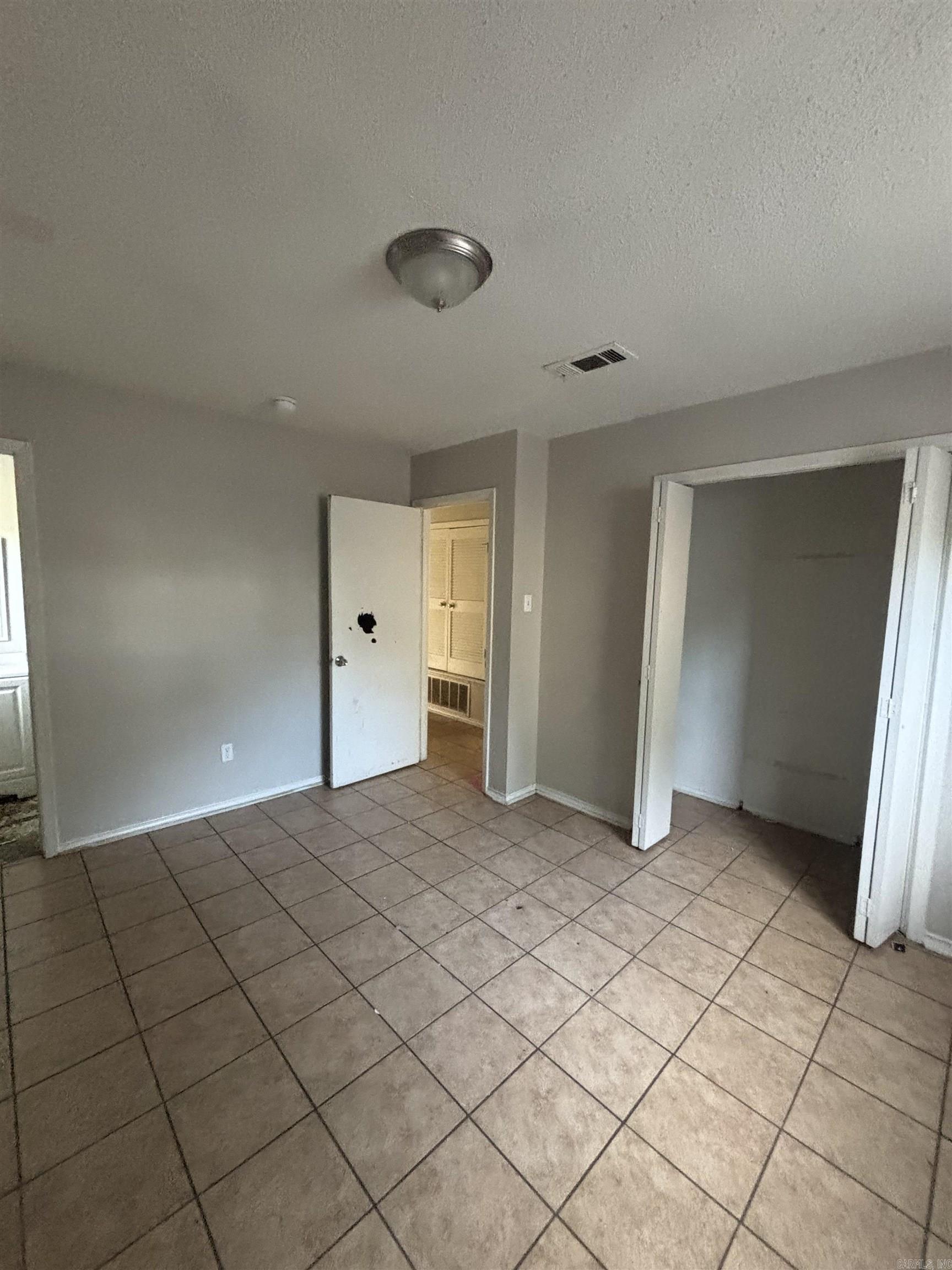 11  Karon Ct  Little Rock, AR
