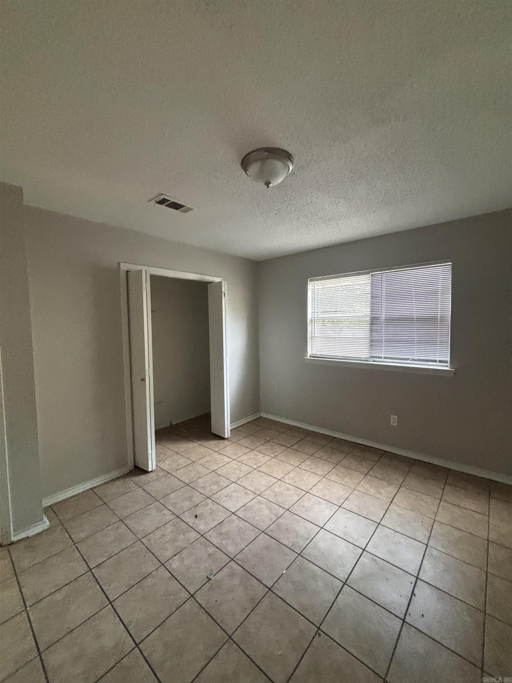 11  Karon Ct  Little Rock, AR