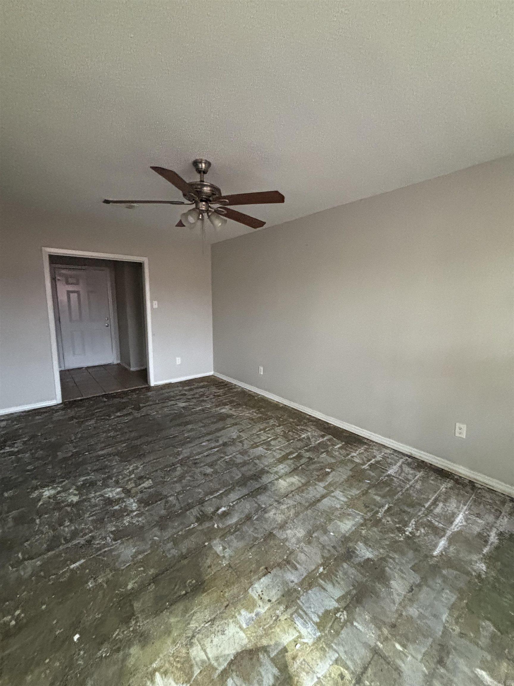 11  Karon Ct  Little Rock, AR