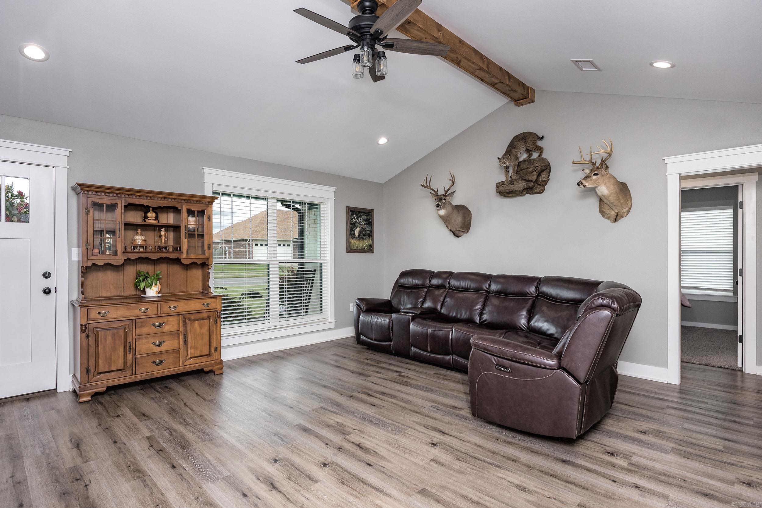 48  Dove Lane  Vilonia, AR
