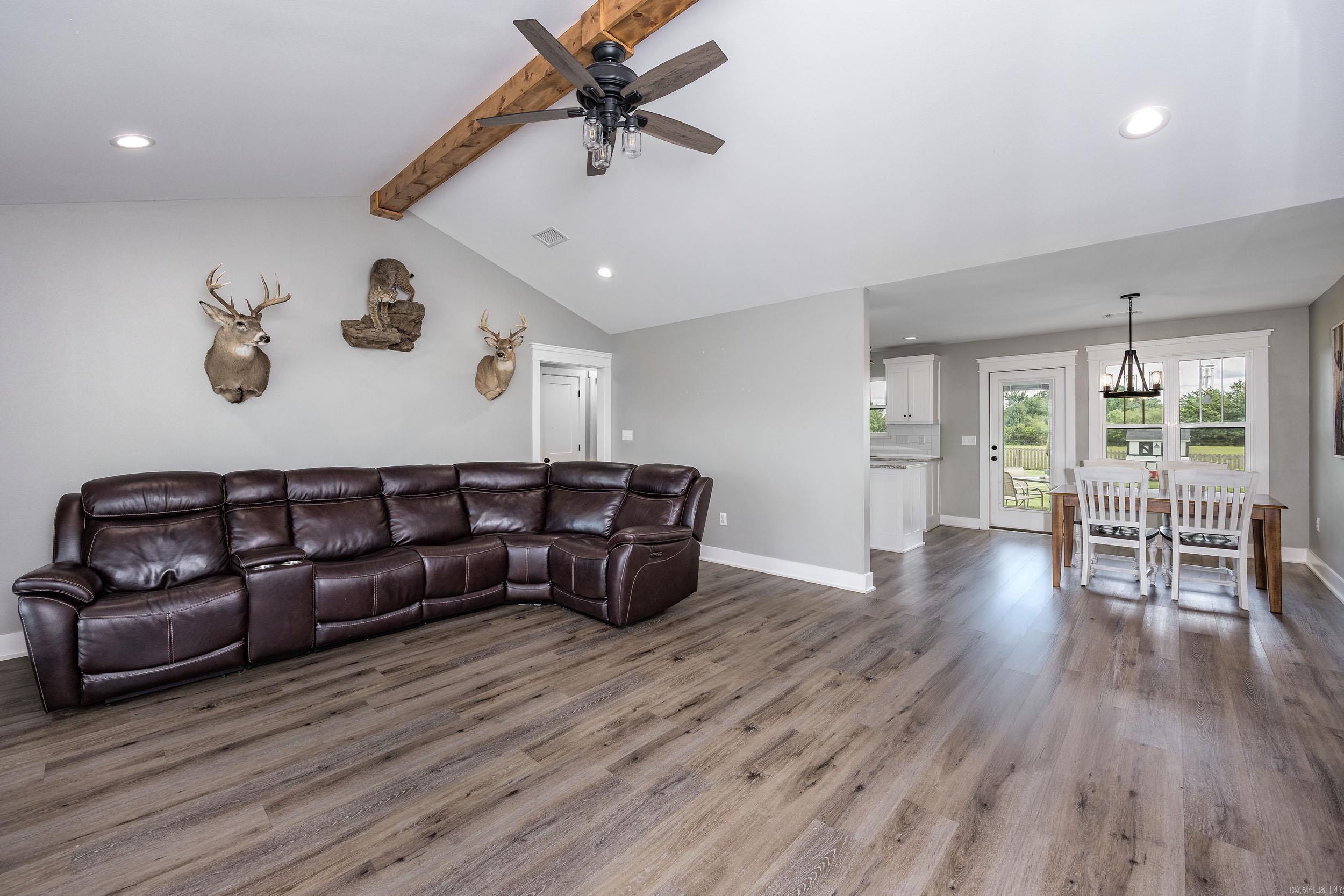 48  Dove Lane  Vilonia, AR