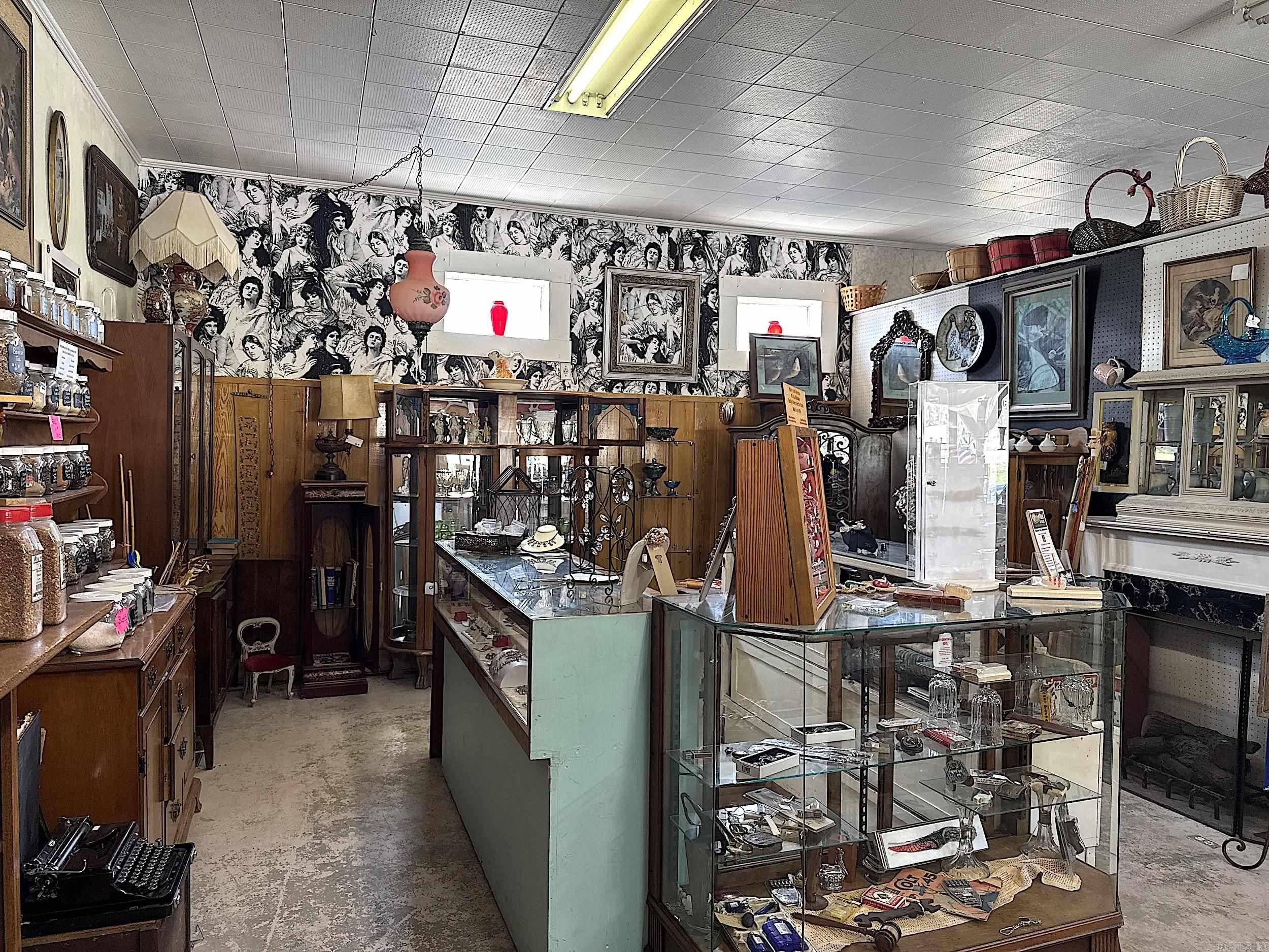 3551  Hwy 270 East  Mount Ida, AR