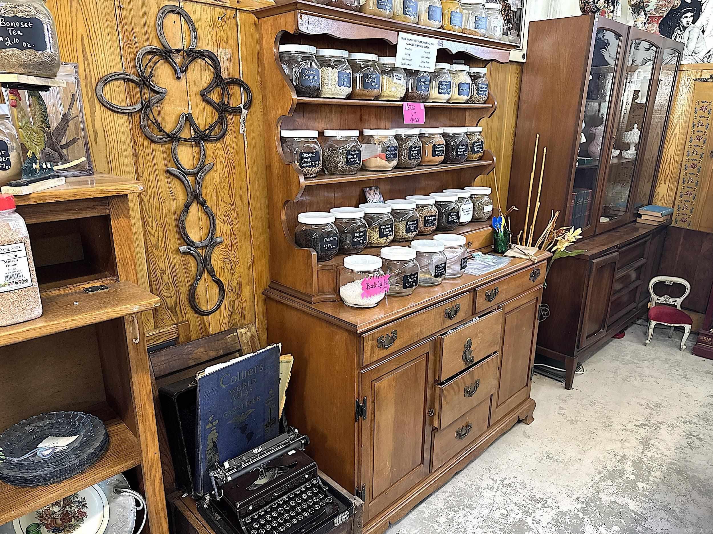3551  Hwy 270 East  Mount Ida, AR