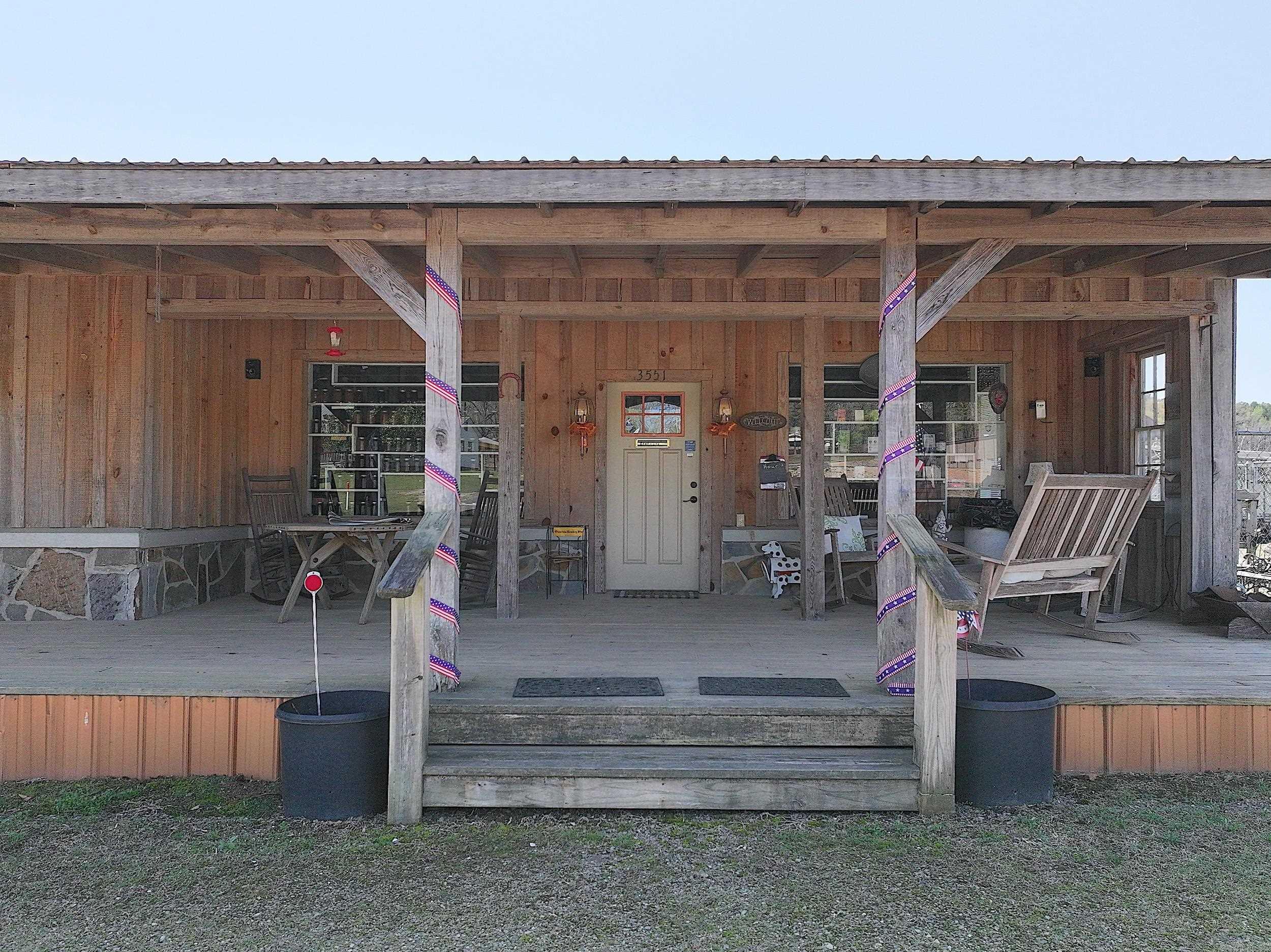3551  Hwy 270 East  Mount Ida, AR