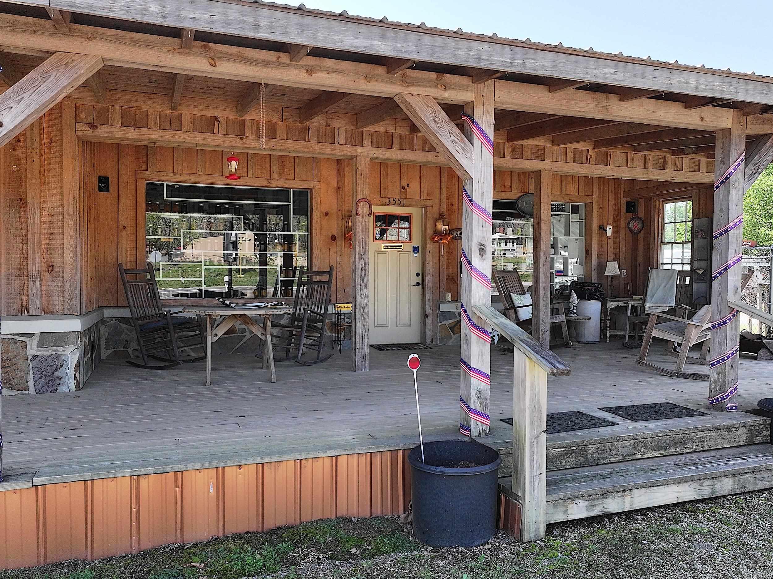 3551  Hwy 270 East  Mount Ida, AR