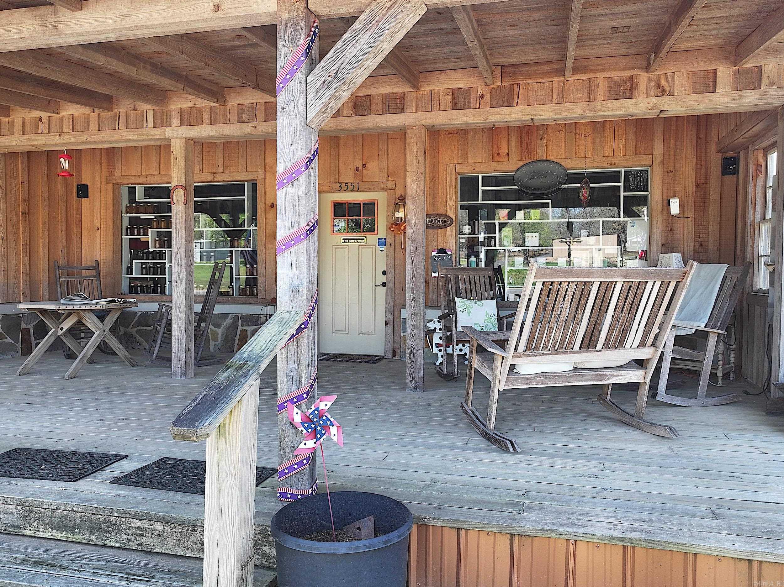3551  Hwy 270 East  Mount Ida, AR