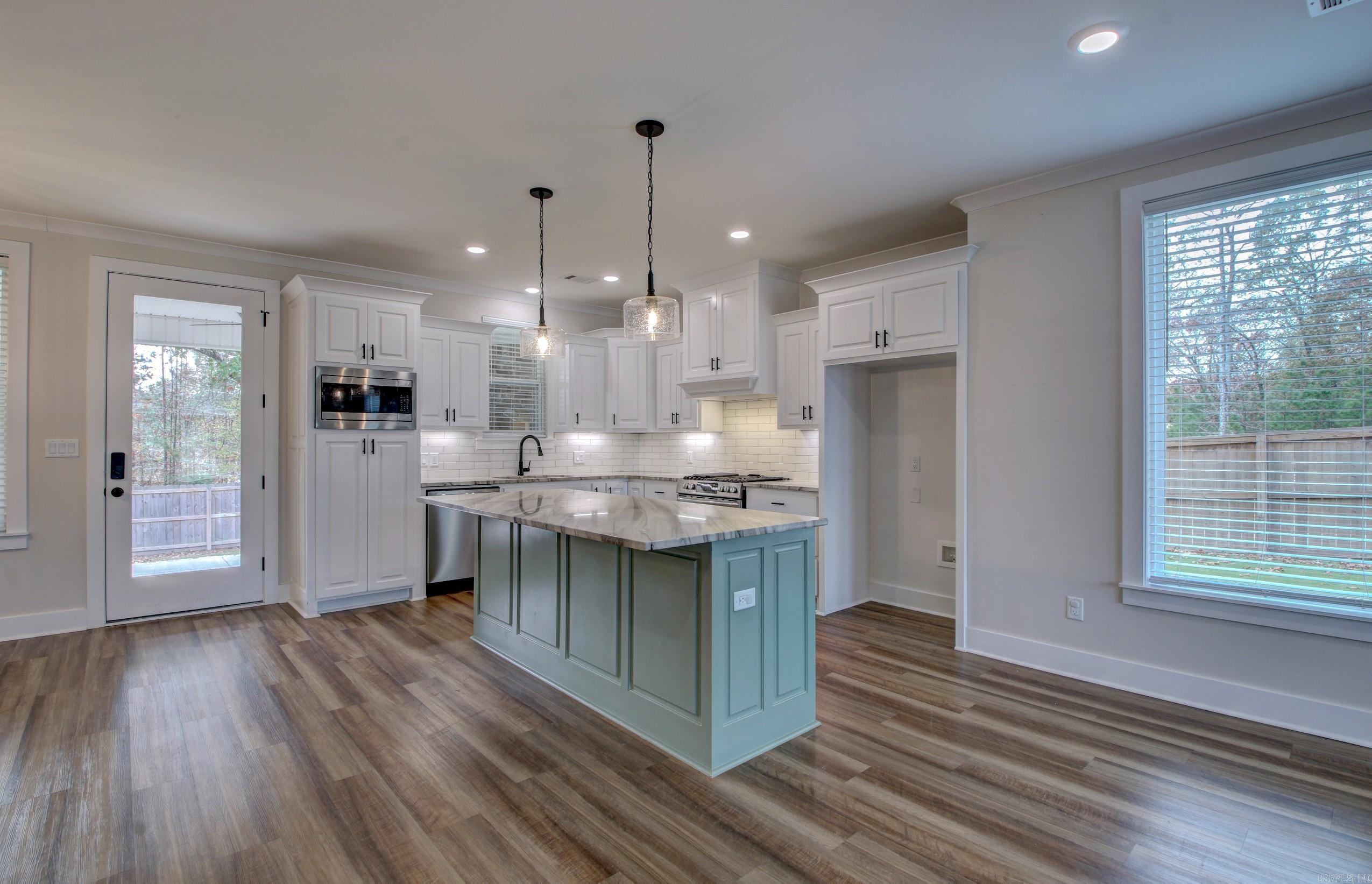 101  Roman Heights Avenue  Bryant, AR