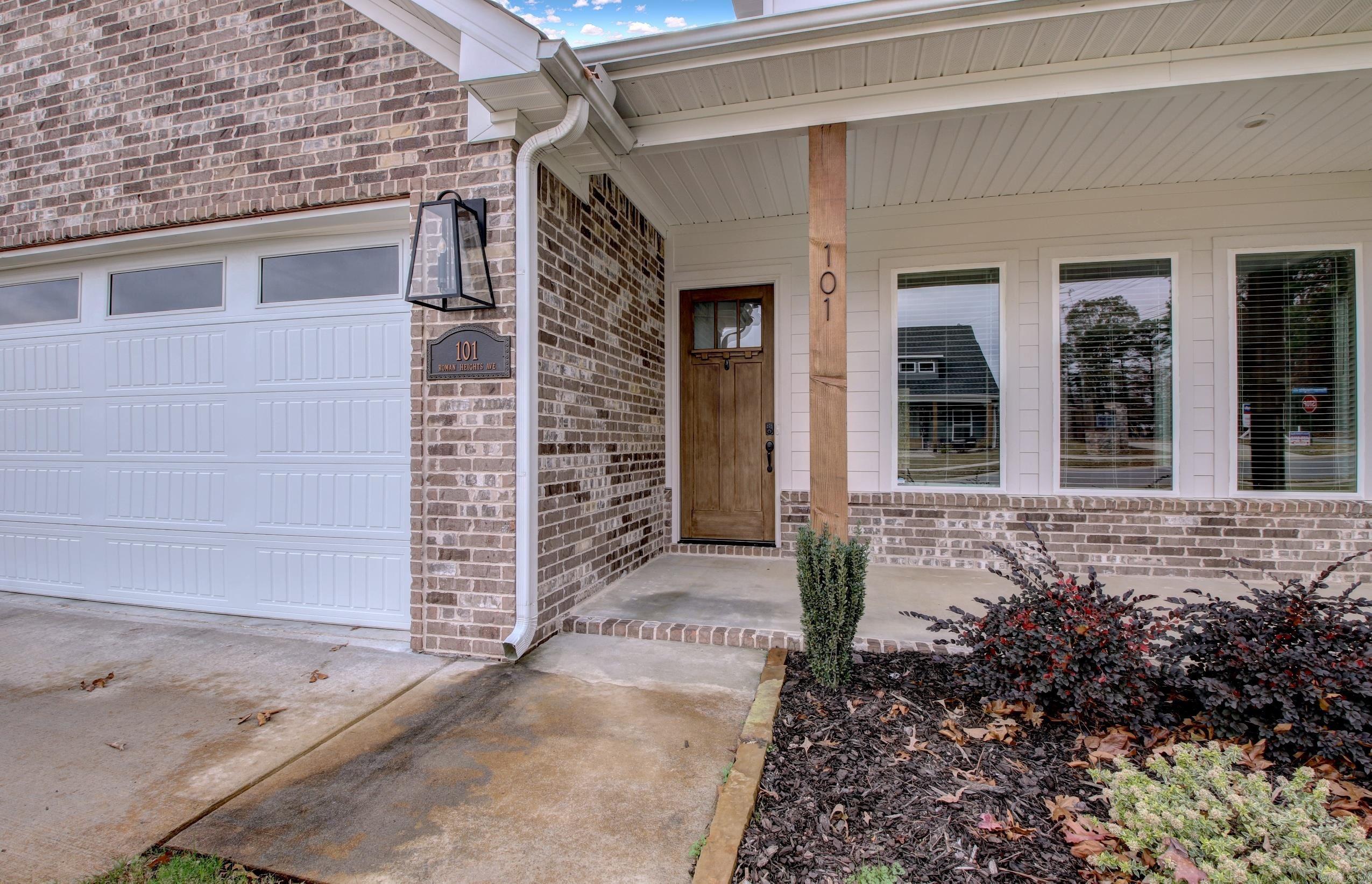 101  Roman Heights Avenue  Bryant, AR