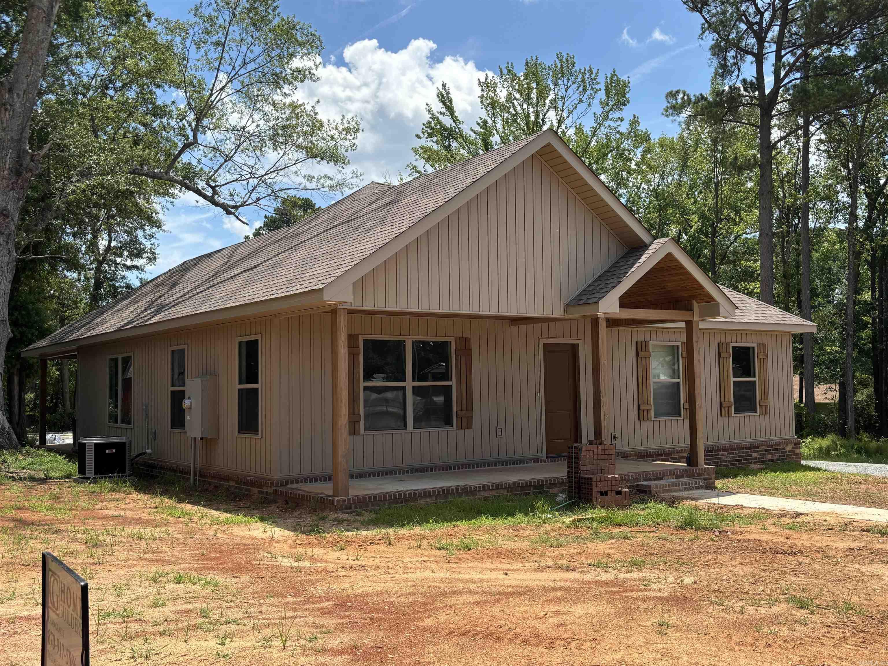 308 N Arch Street  Sheridan, AR