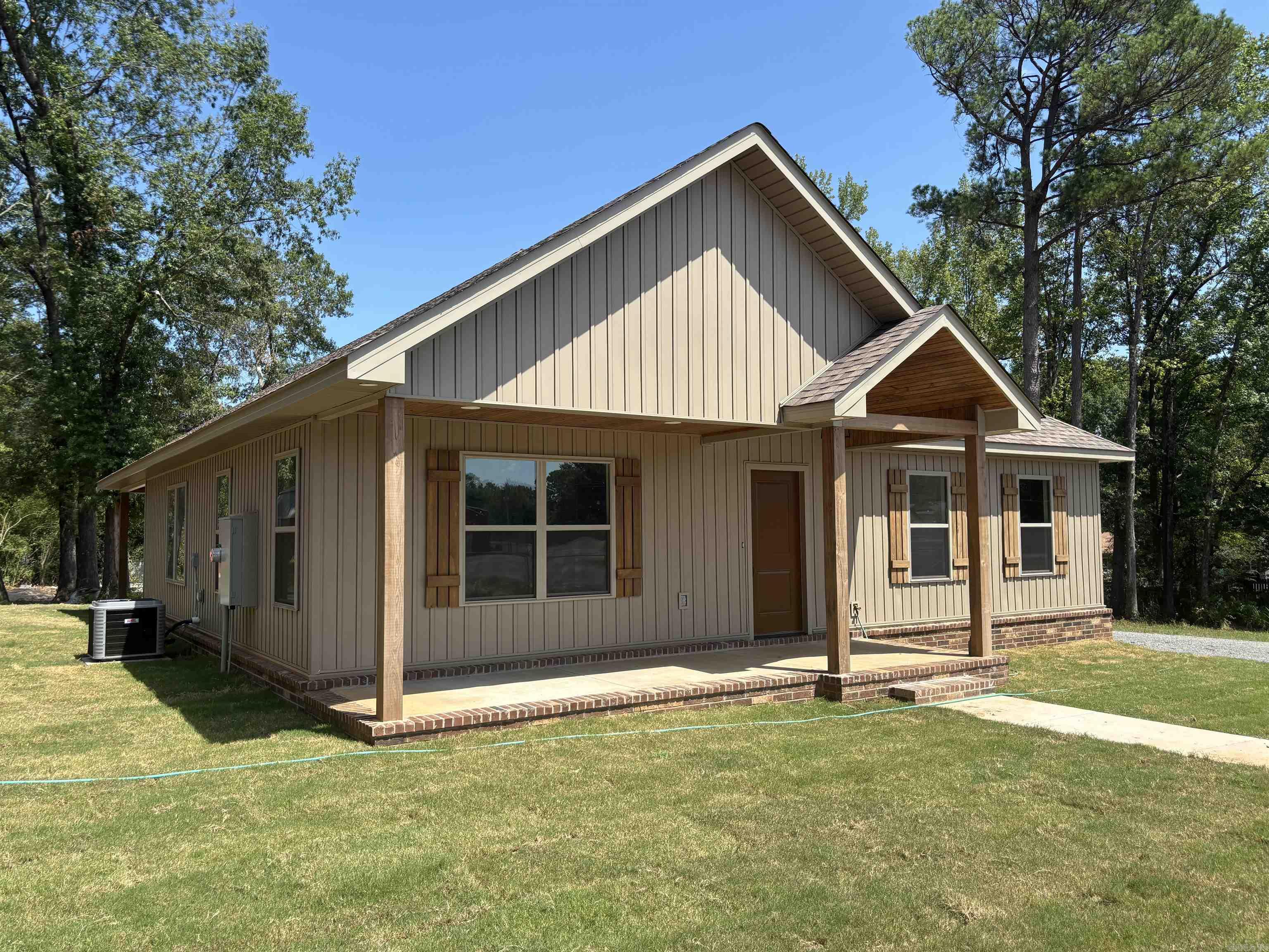 308 N Arch Street Sheridan, AR 72150