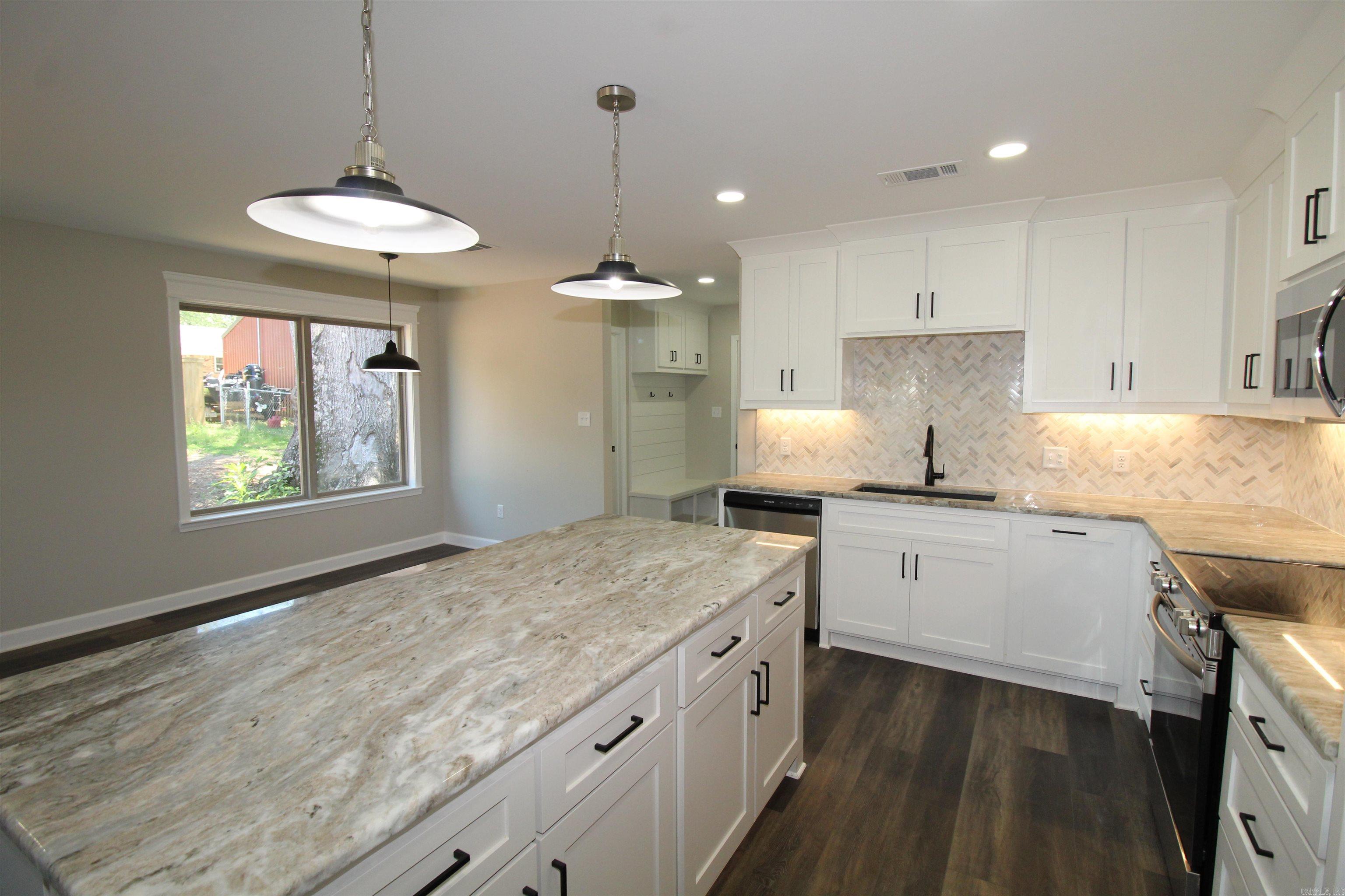 308 N Arch Street Sheridan, AR 72150
