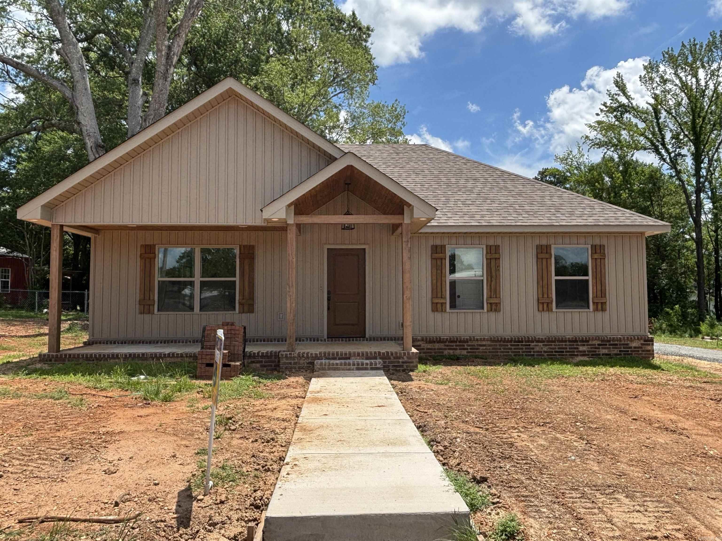 308 N Arch Street  Sheridan, AR