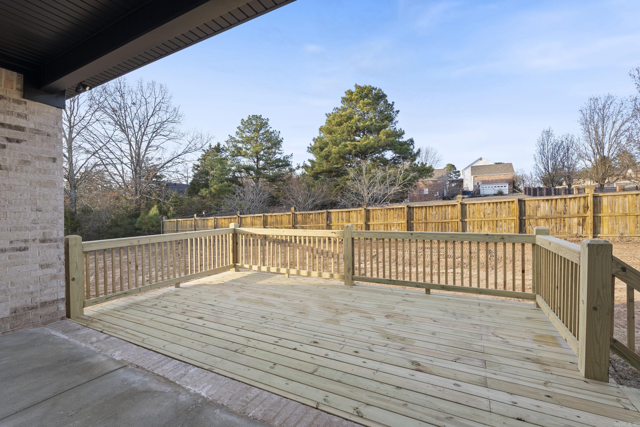 1  Whippoorwill Dr.  Greenbrier, AR