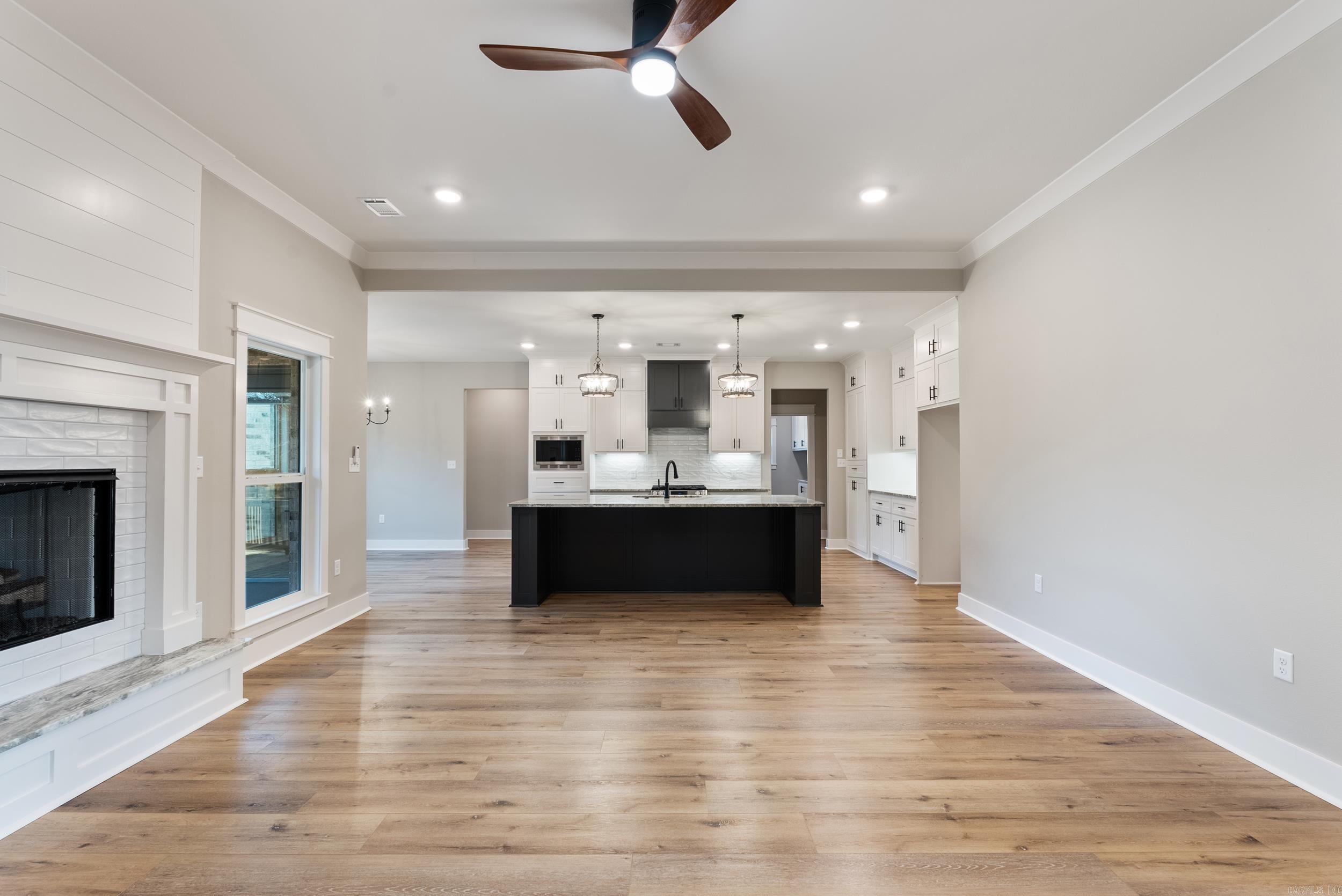 1  Whippoorwill Dr.  Greenbrier, AR