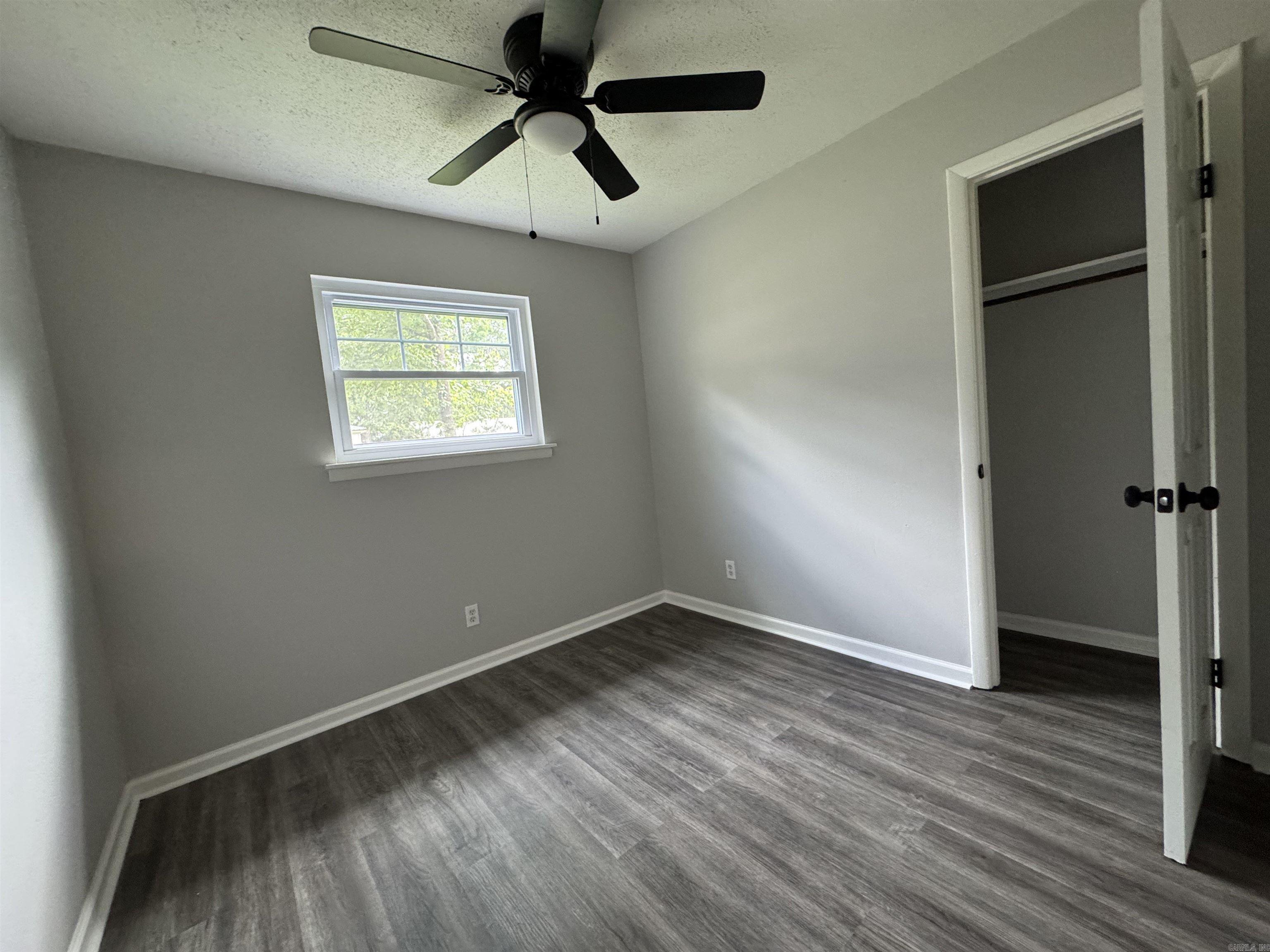 7518  Twin Oaks  Little Rock, AR