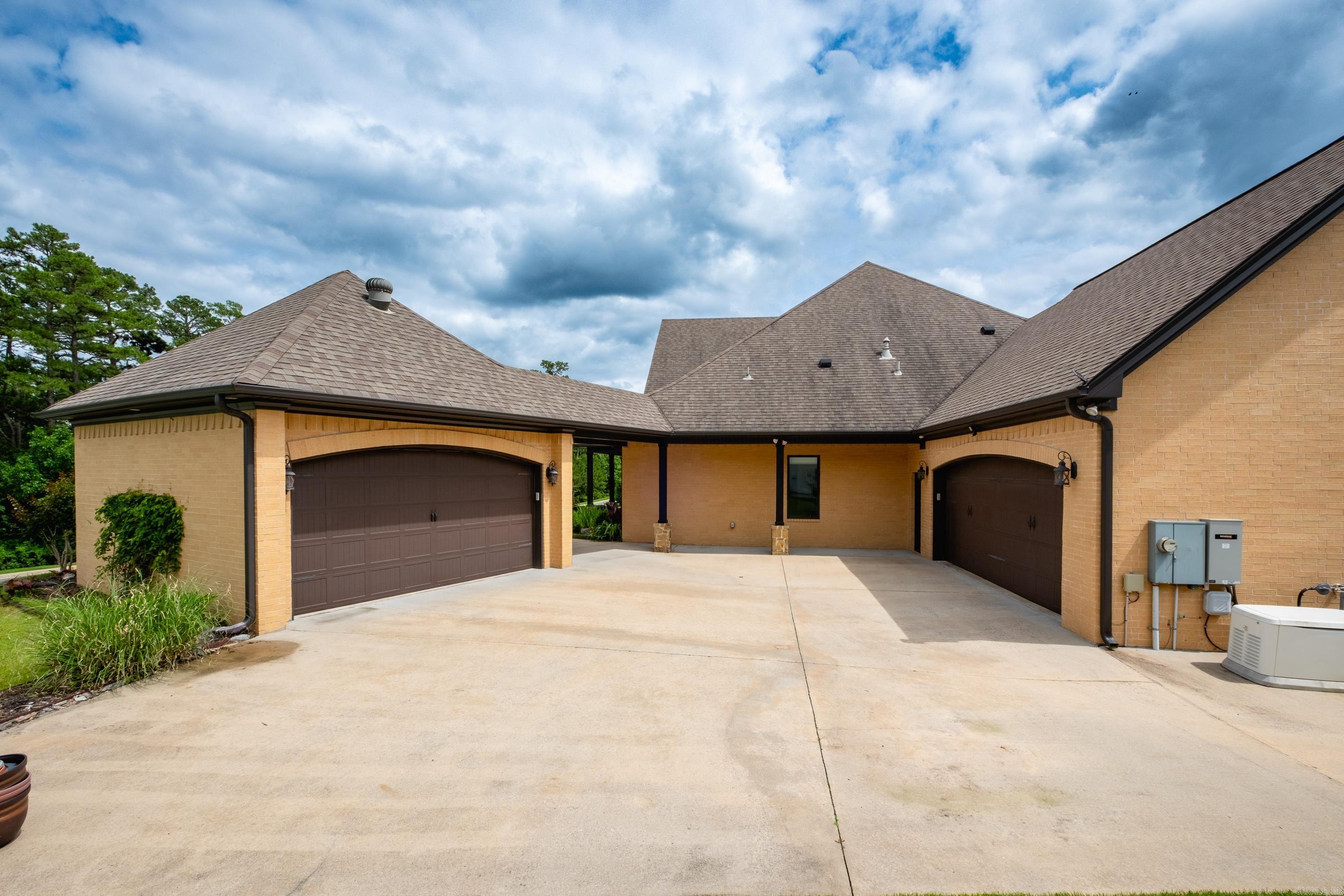 20 Accadia Court Little Rock, AR 72223