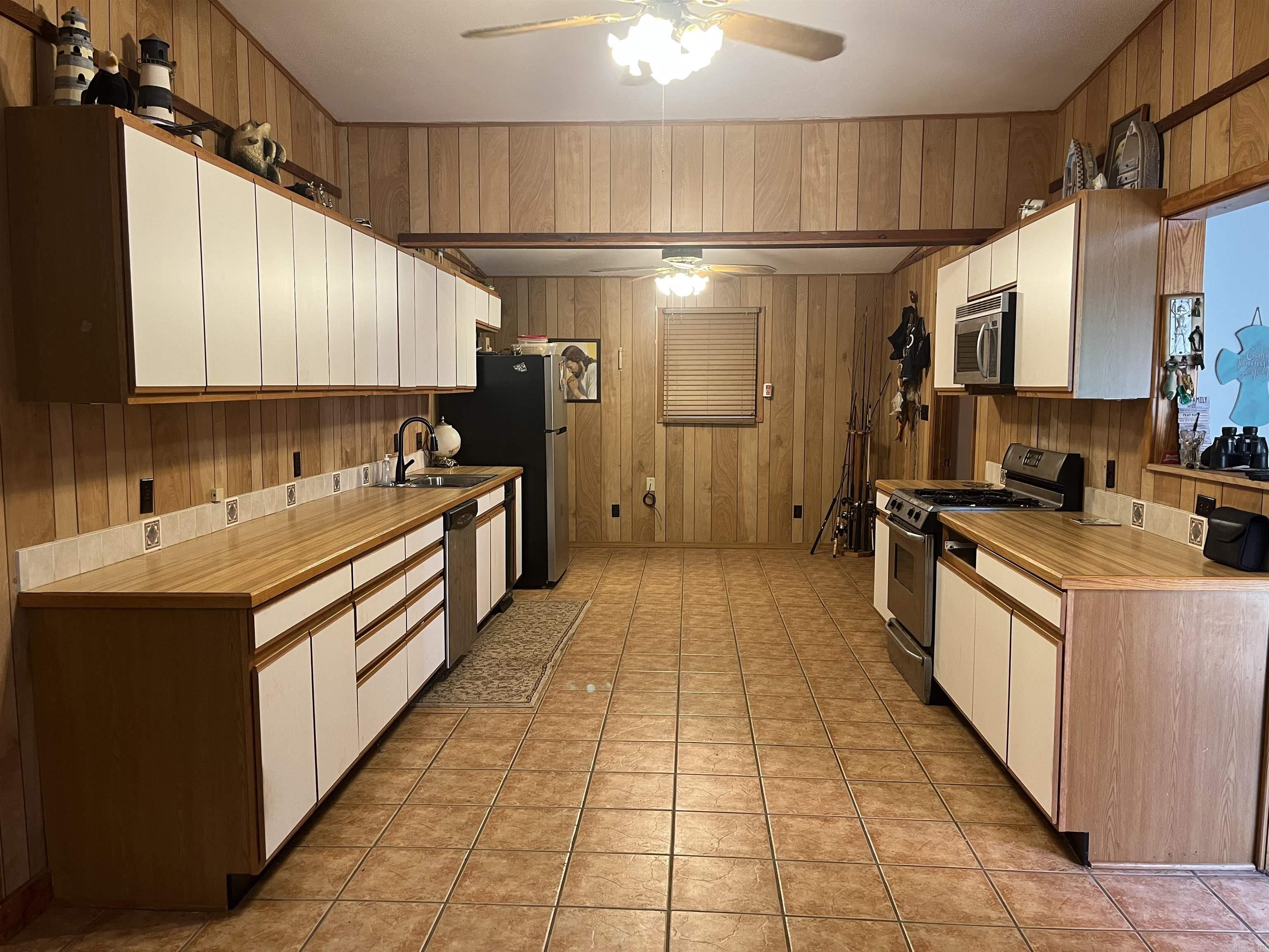 352  Weldon  Edgemont, AR