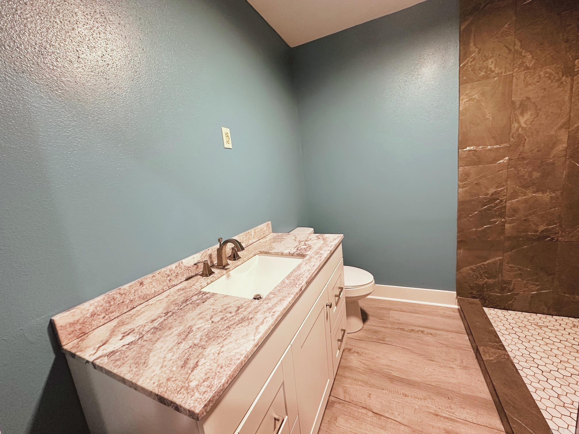 104  Kansas St  Hot Springs, AR