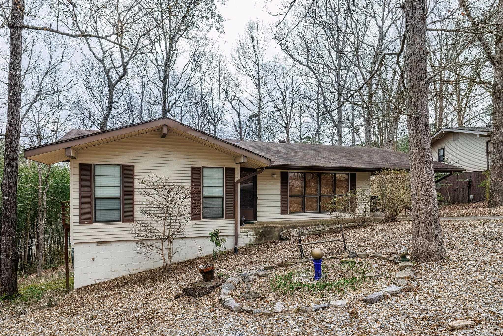 104  Arias Way  Hot Springs Village, AR
