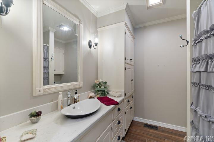 301  Jennifer  Searcy, AR