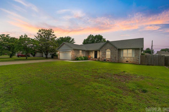 301  Jennifer  Searcy, AR