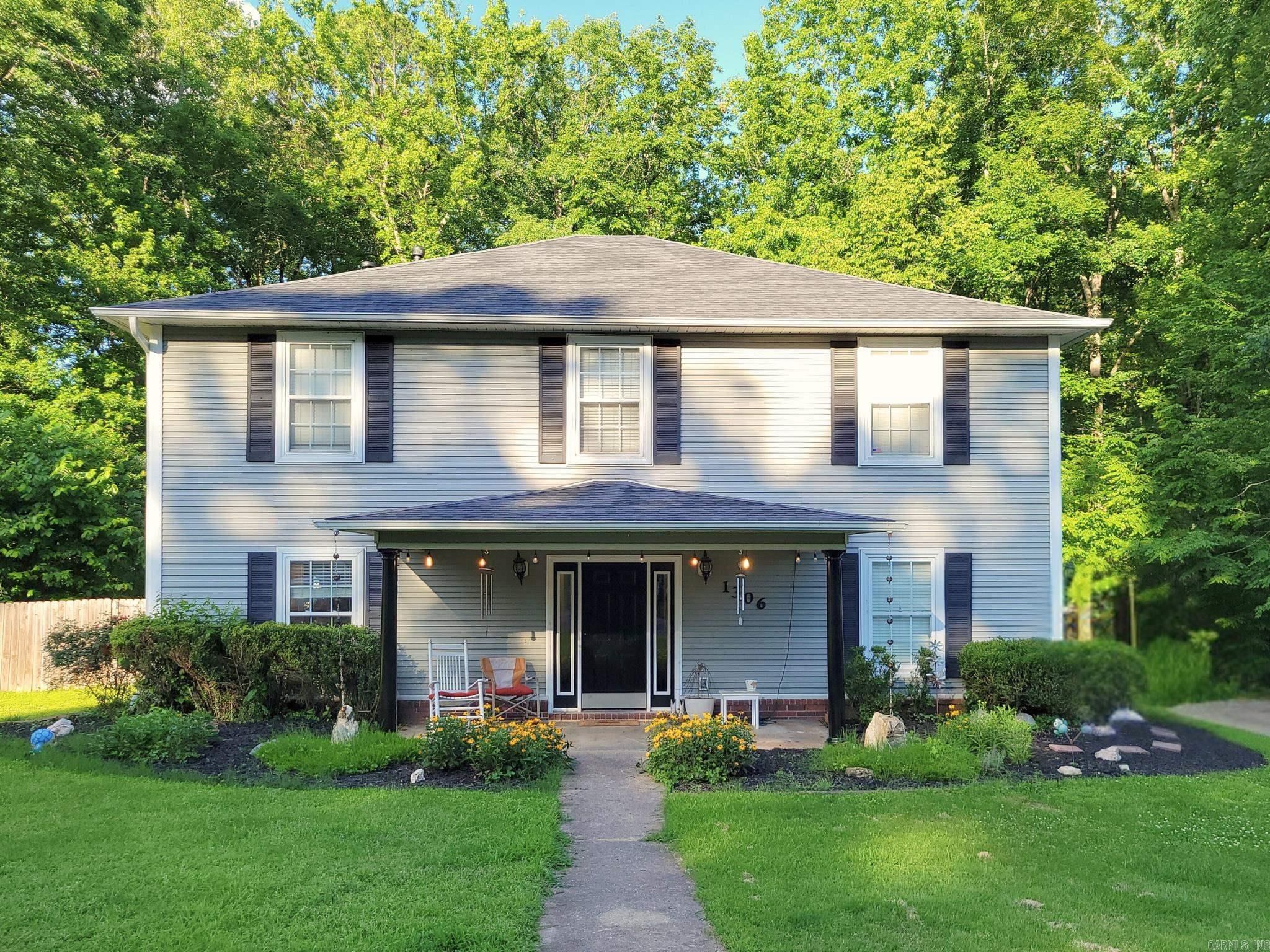 1306  Stamford  Benton, AR