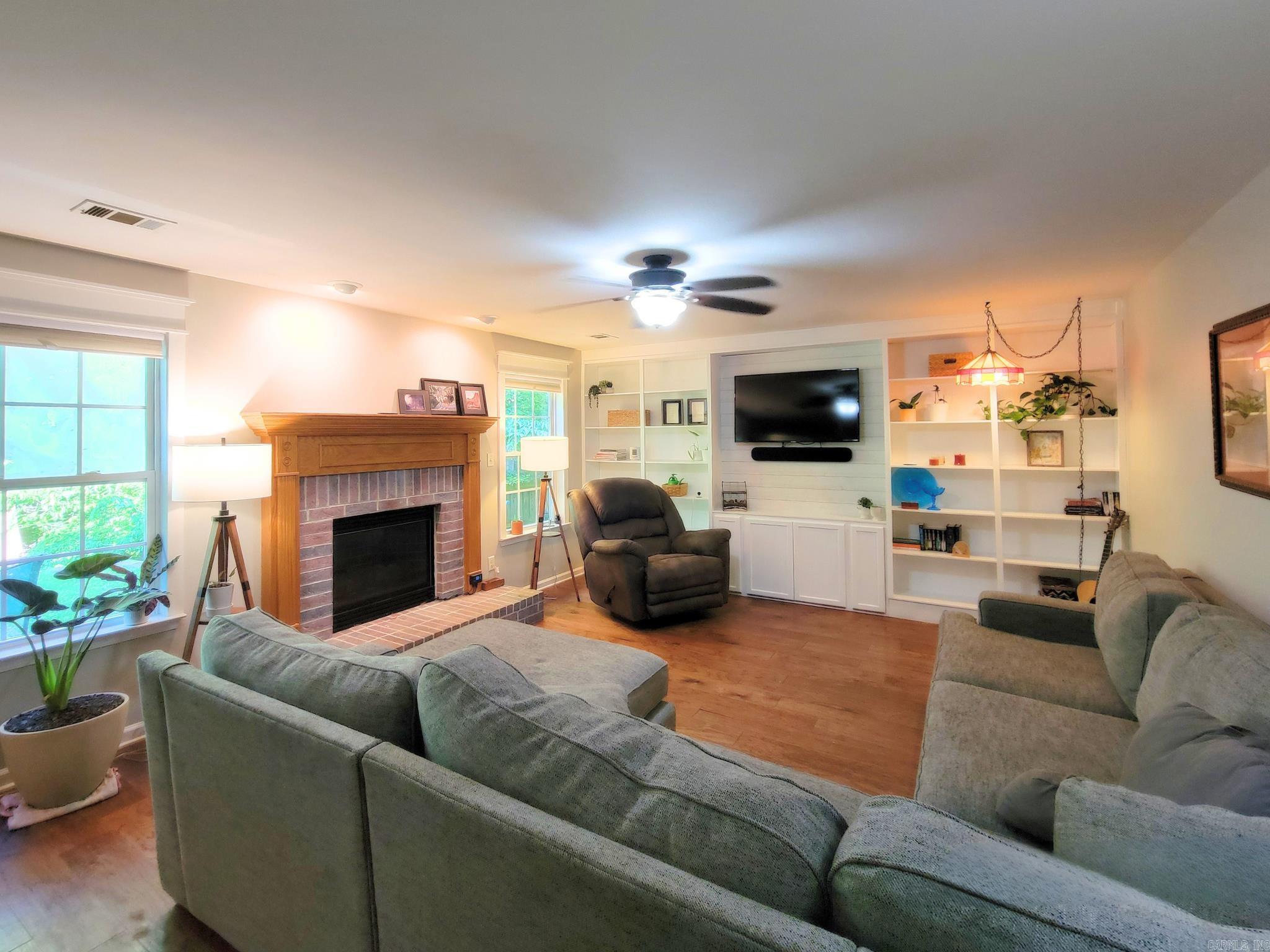 1306  Stamford  Benton, AR