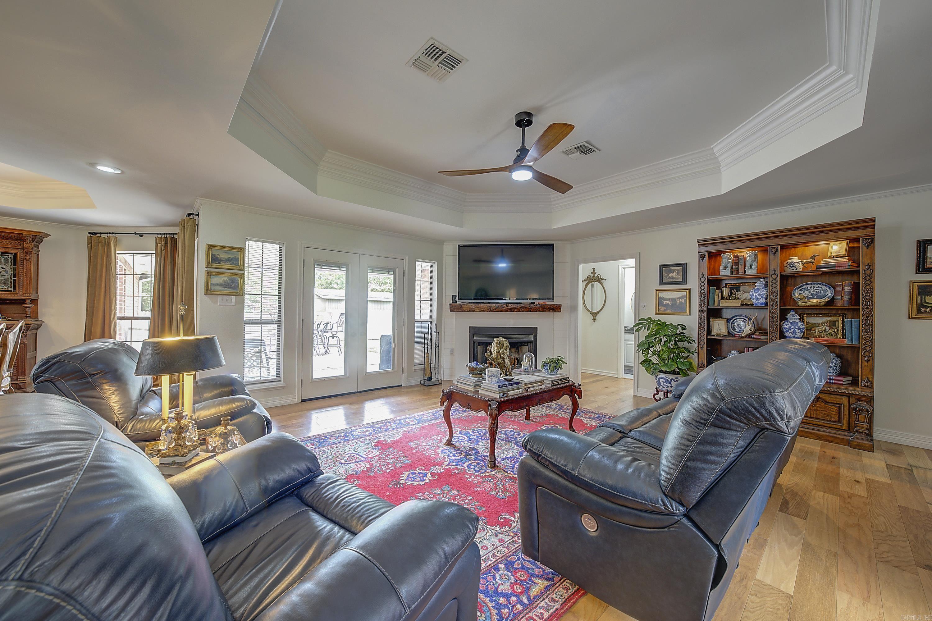 3801 E Castleridge  Texarkana, AR